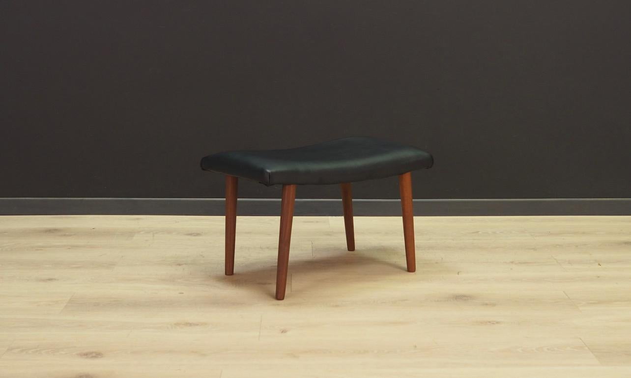Great stool/footrest from the 1960s-1970s - Minimalist form. New upholstery made of eco-leather. Preserved in good condition (minor abrasions) - directly for use.

Dimensions: height 34.5 cm width 56 cm depth 33 cm.