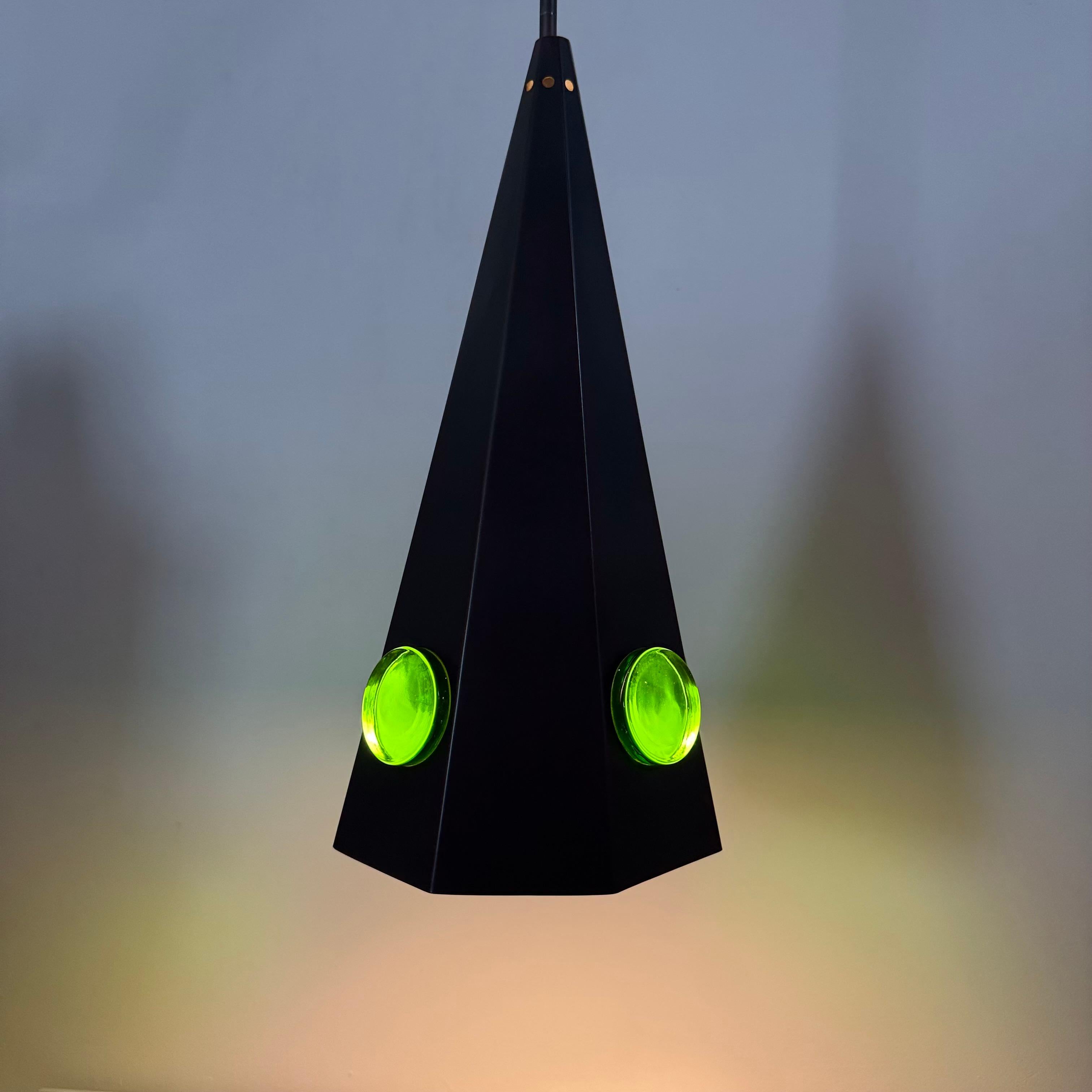 Mid-Century Modern Danish design hanging lamp by Svend Aage Holm Sørensen for Holm Sørensen & Co For Sale