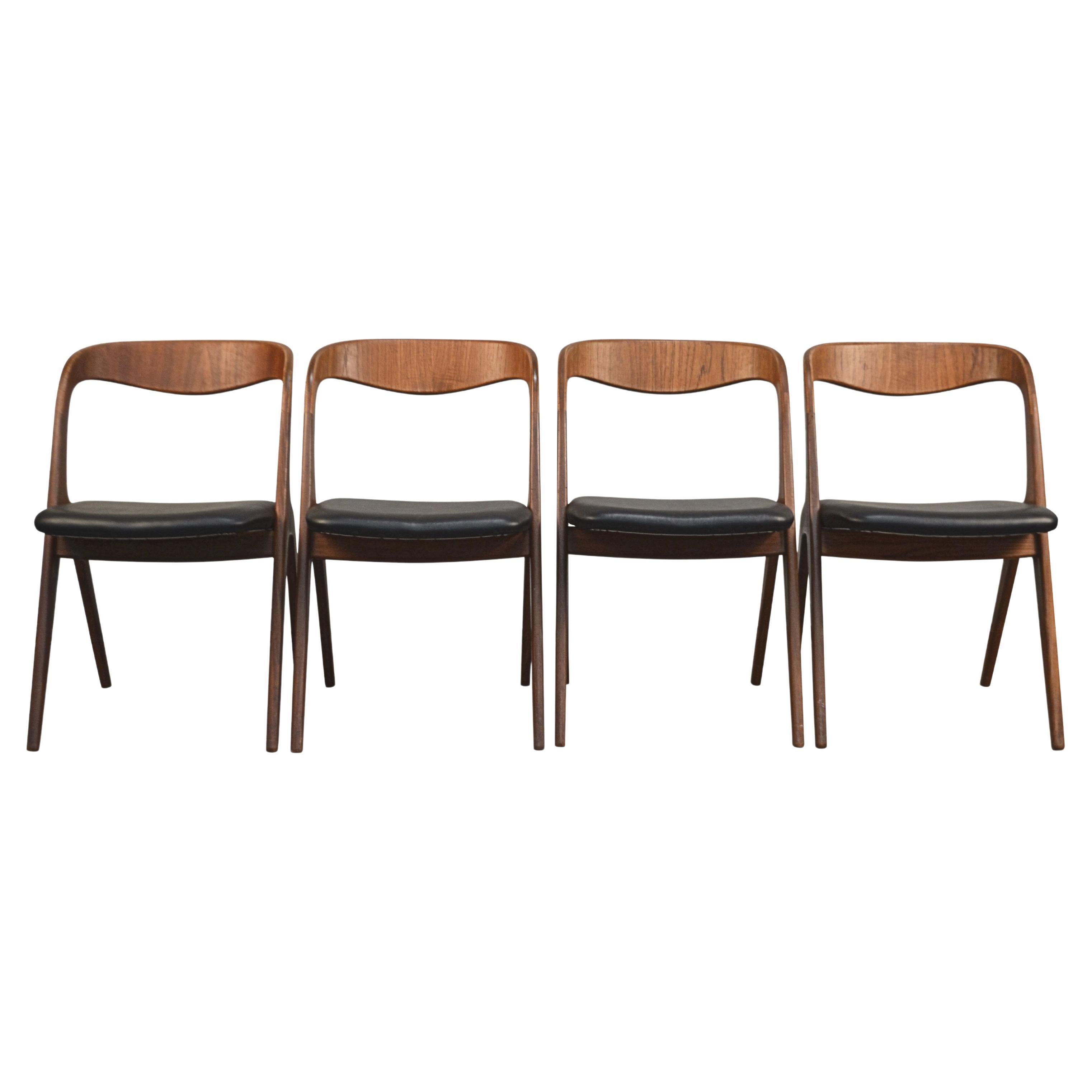 Danish Design Johannes Andersen Model Sonja Teak Dining Chairs, Set of Four