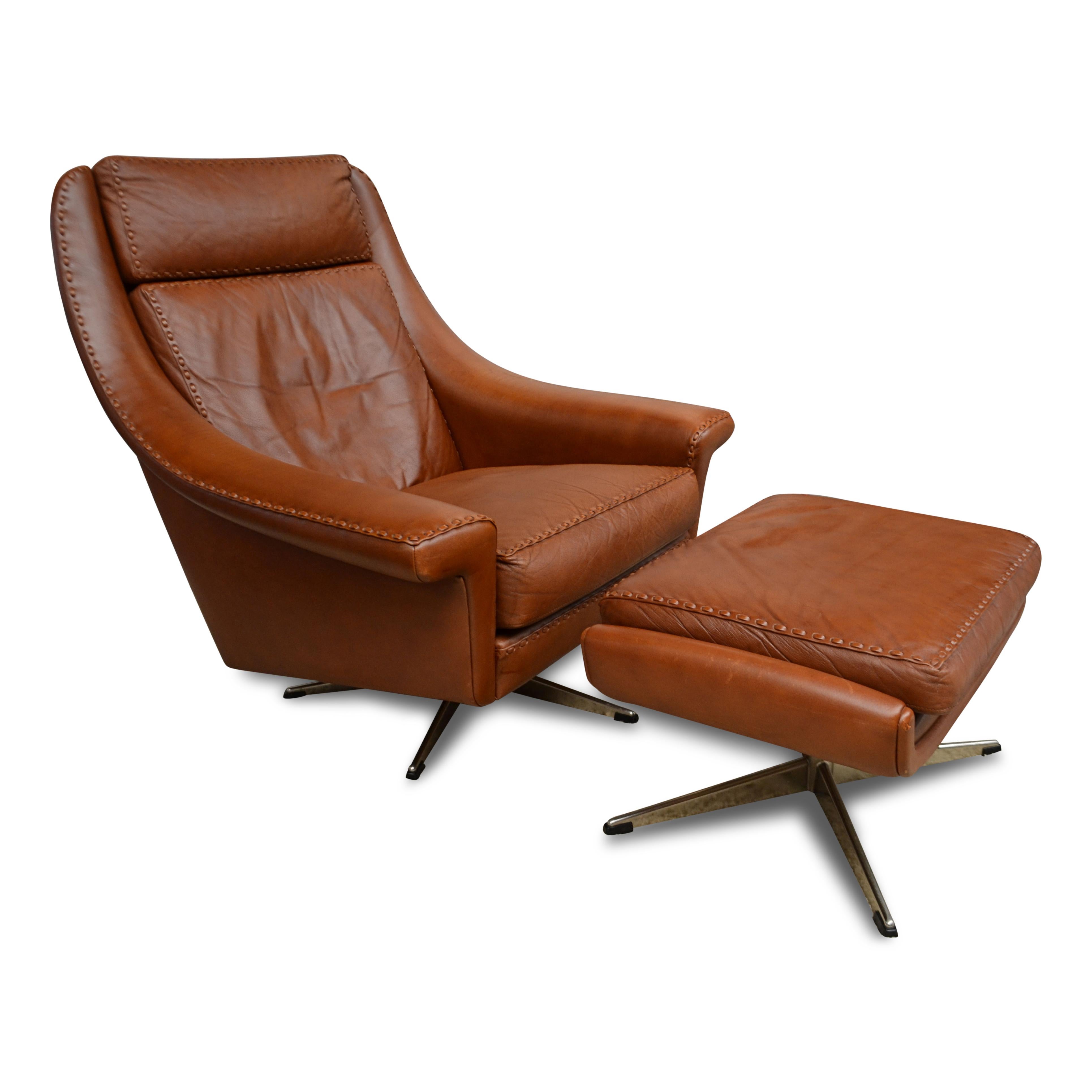 Danish Design Leather Swivel Chair and Ottoman by Aage Christiansen 3