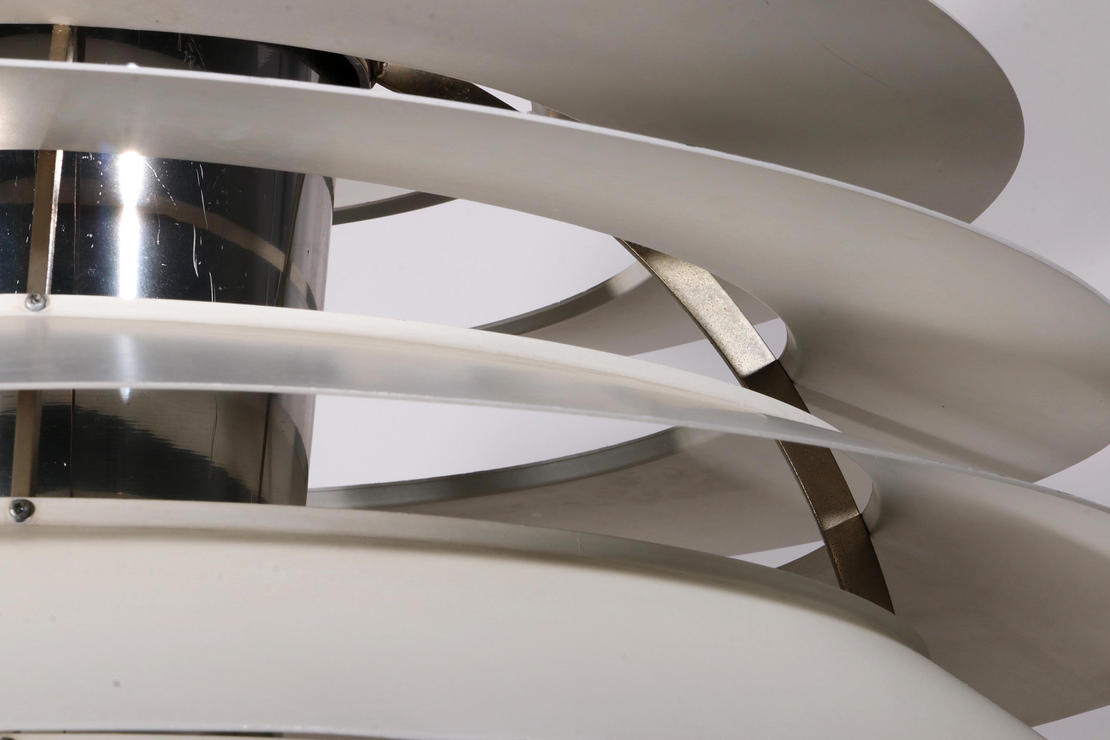 Milieu du XXe siècle Lampe suspendue Louis Poulsen Ph Louvre, design danois, années 1960 en vente