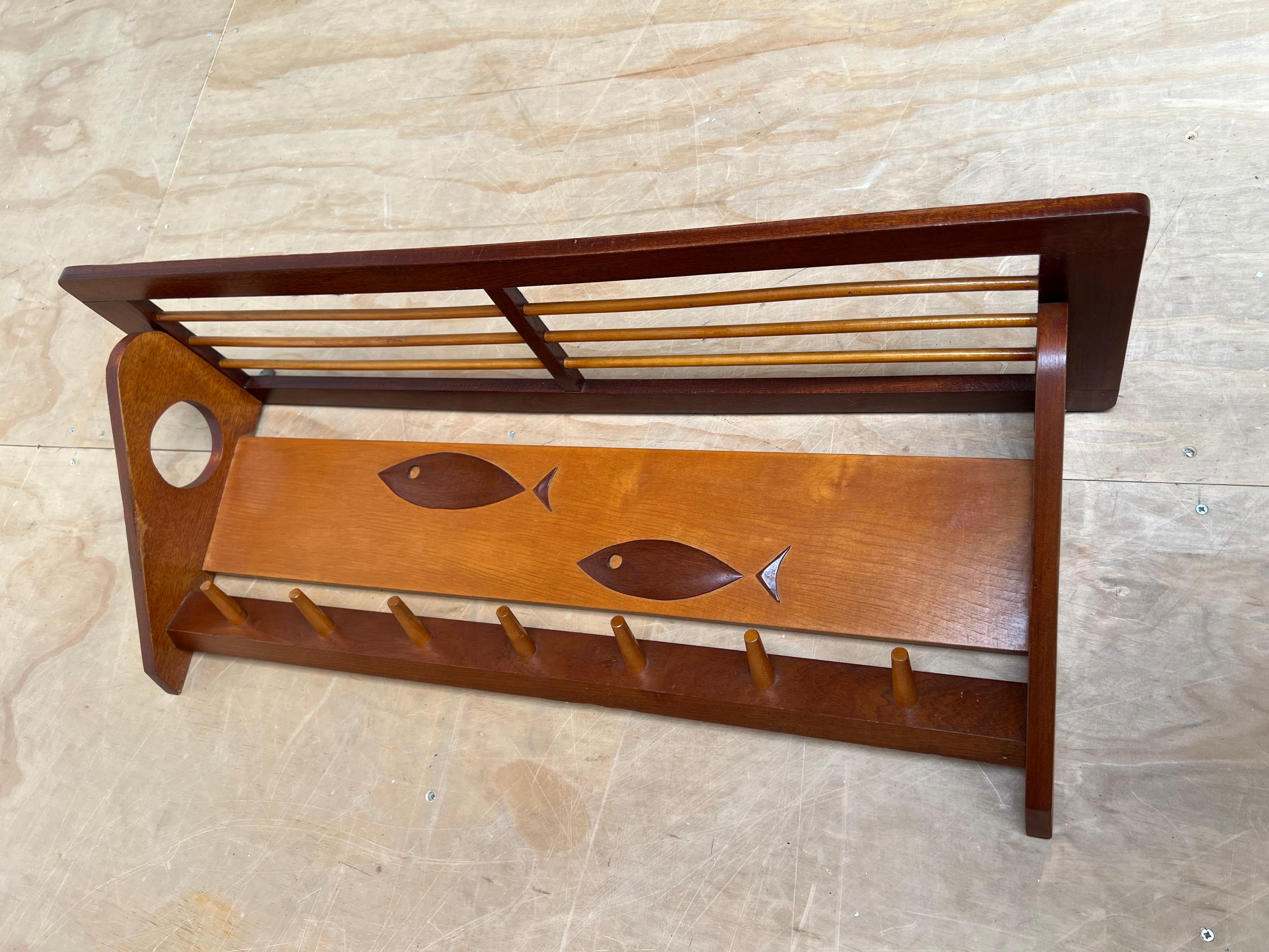 Danish Design Mid-Century Modern Solid Wooden, 1950s Tuna Design Wall Coat Rack In Excellent Condition In Lisse, NL