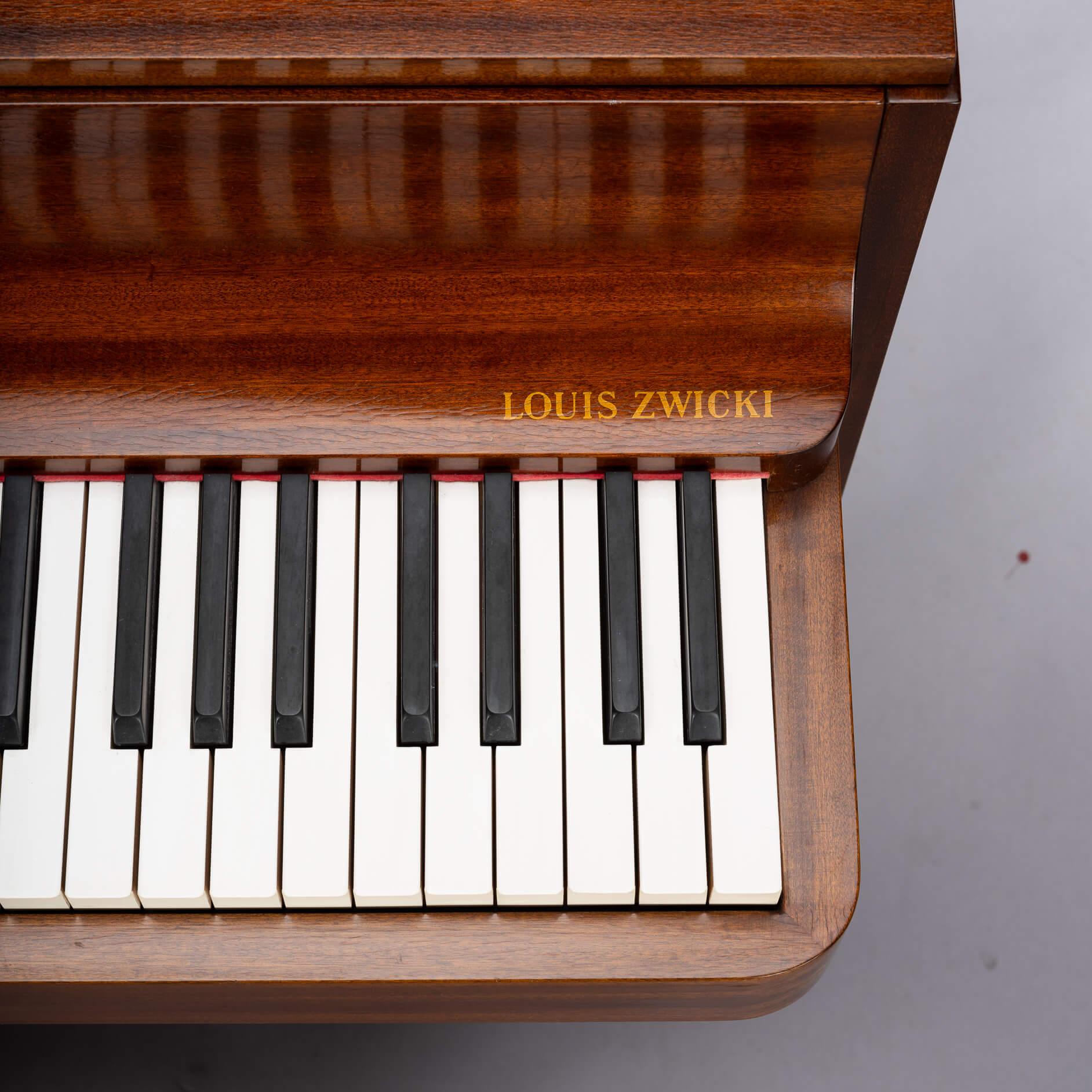 Danish Design Midcentury Pianette by Louis Zwicki in Mahogany, 1950s For Sale 10