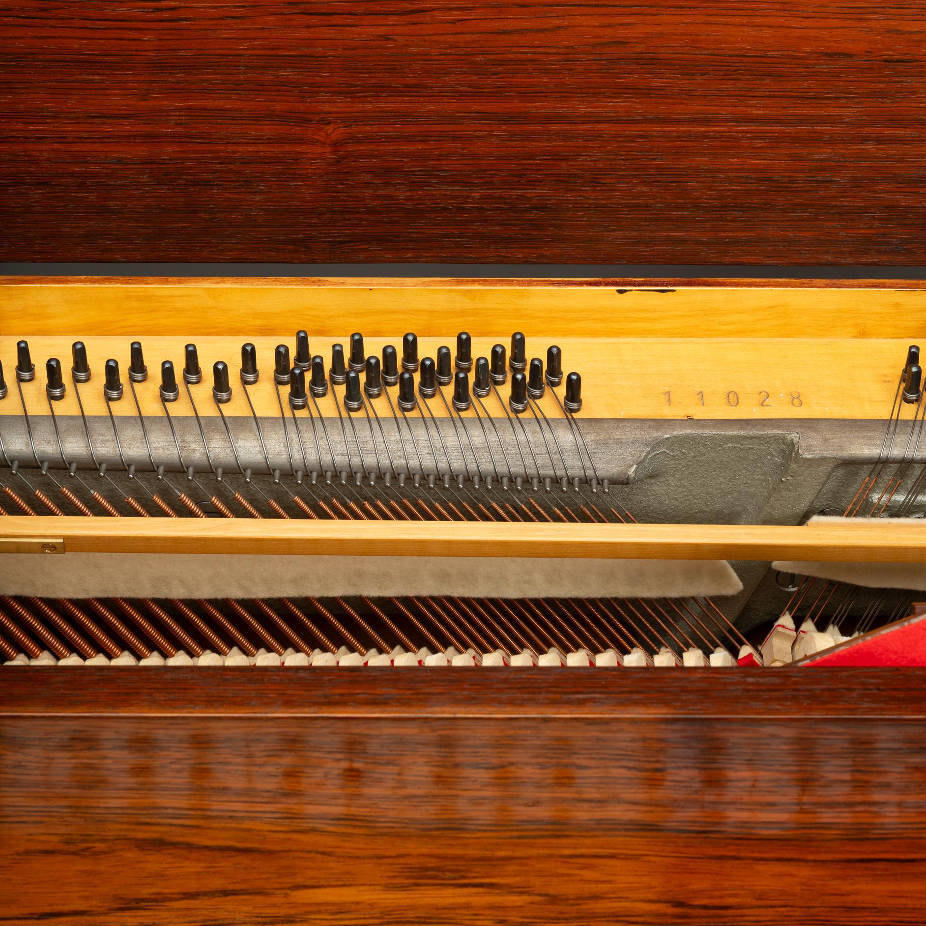 Pianette de Louis Zwicki en bois de rose, design danois du milieu du siècle, années 1960 en vente 5