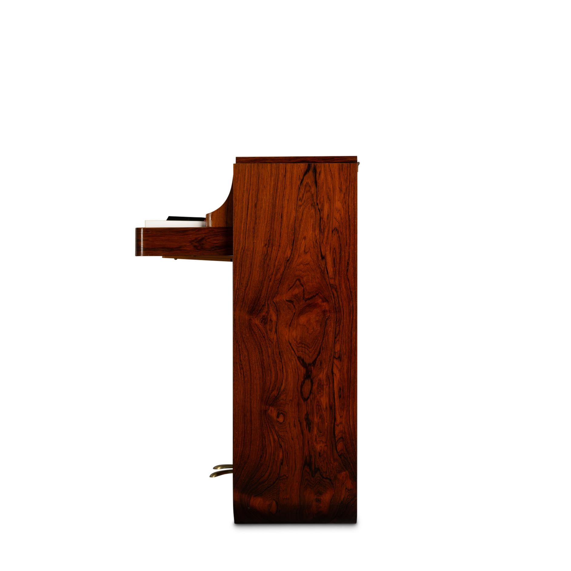 Danese Pianetta danese di design del Medioevo di Louis Zwicki in palissandro, anni '60 in vendita