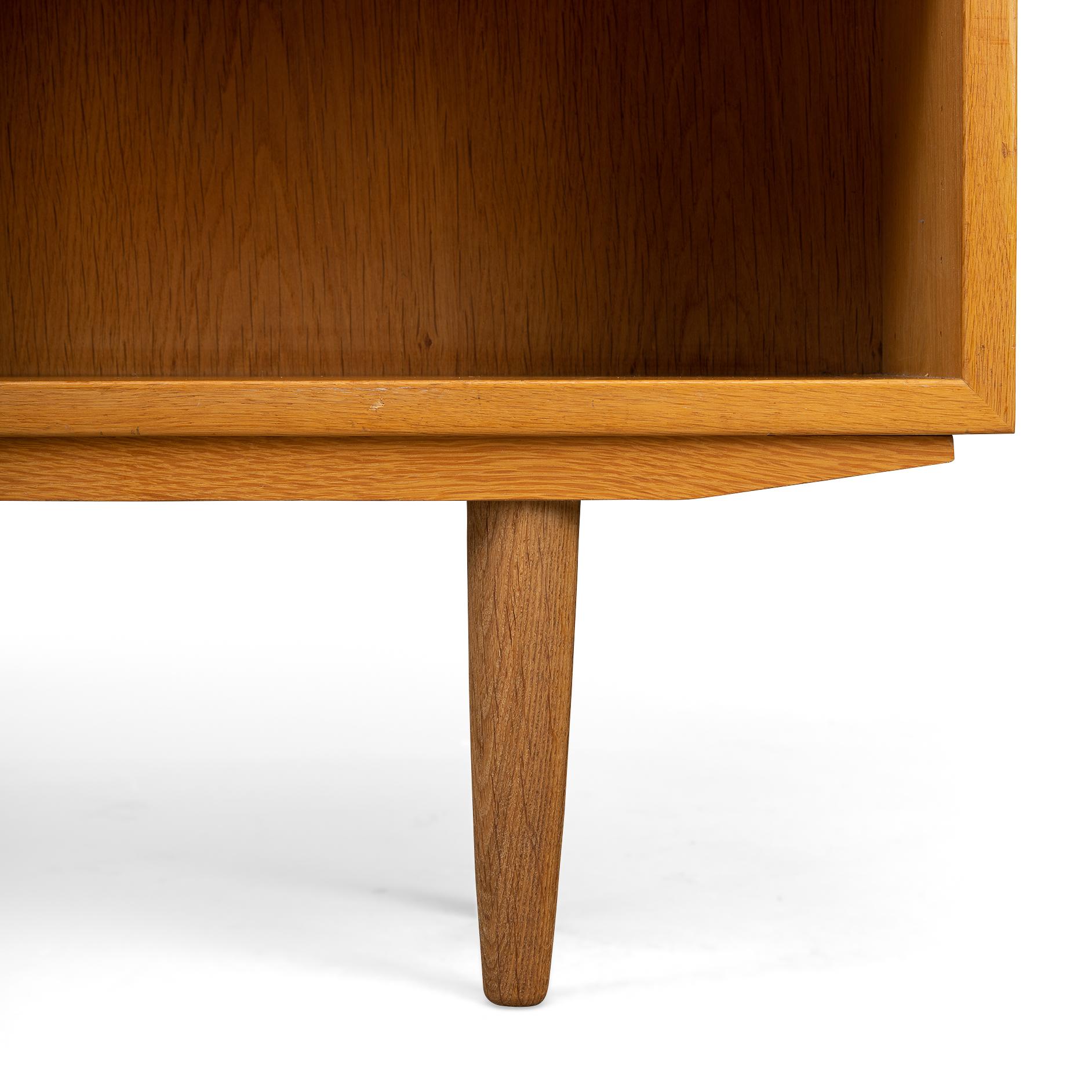 Mid-20th Century Danish Design Oak Bookcase by Borge Mogensen for Karl Andersson & Soner, 1960s For Sale