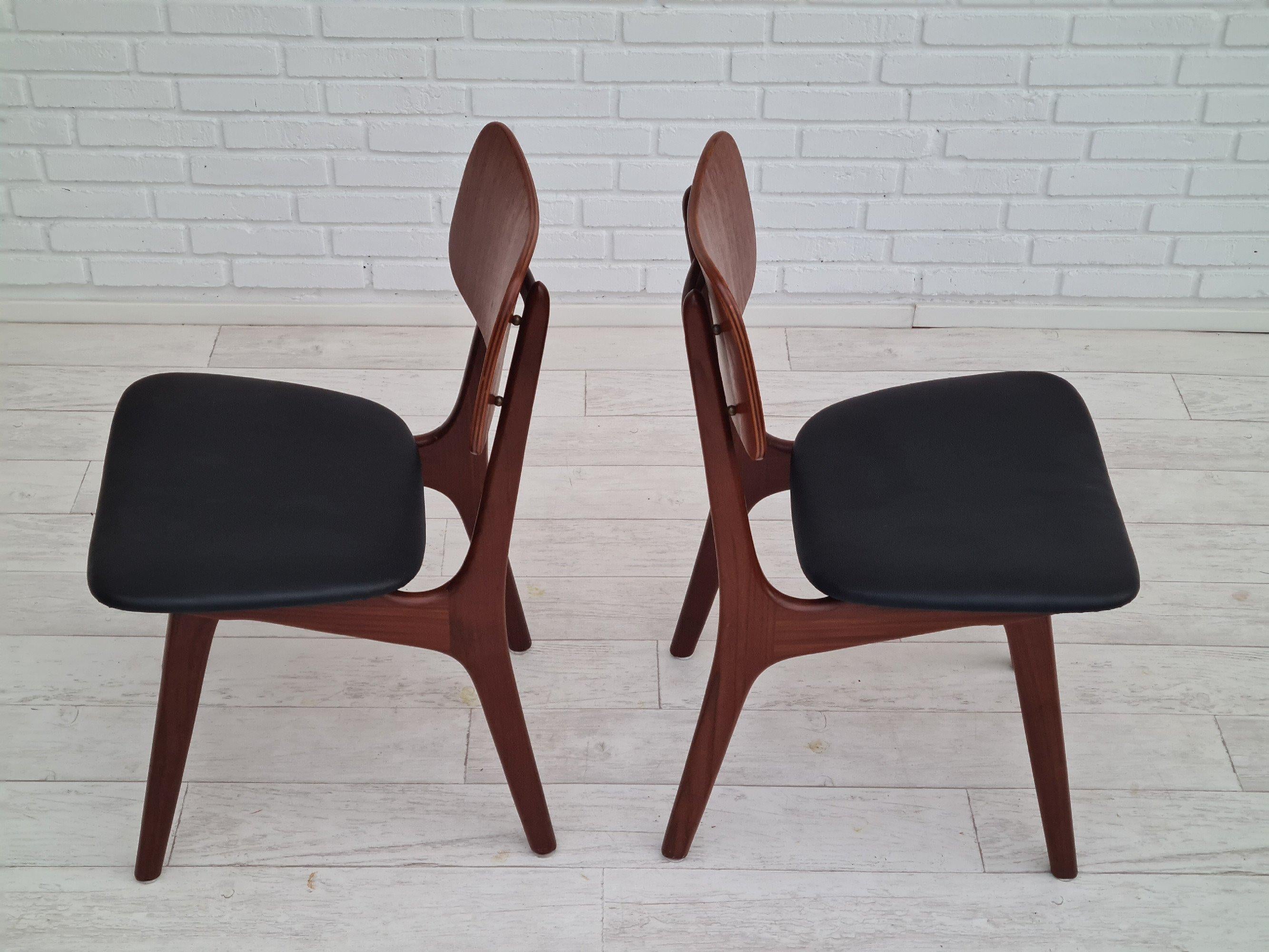 Danish design, Pair of chairs, Ib Kofod-Larsen, 60s, model 74 4