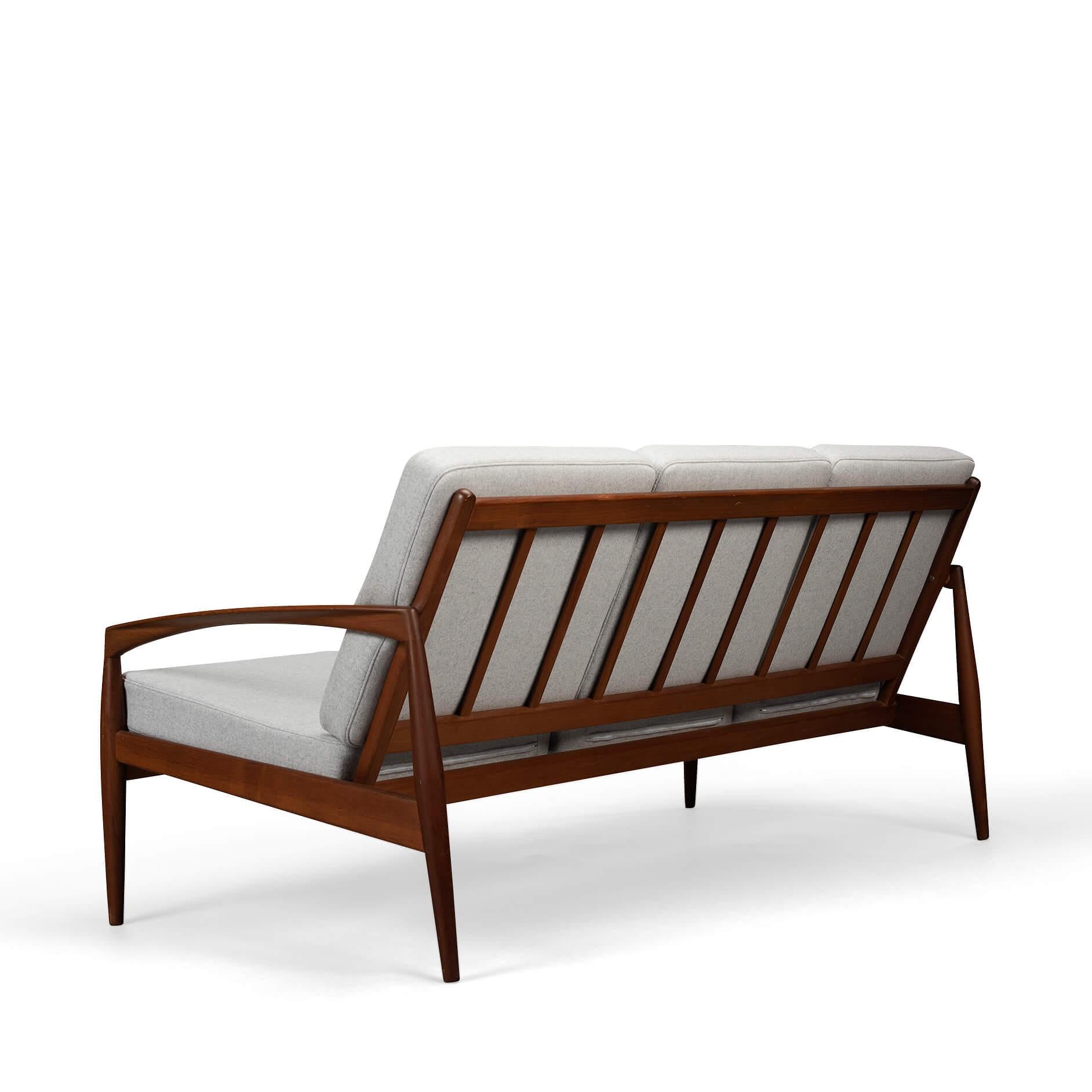 Sofa Couteau Retapissé Modèle 121 de Kai Kristiansen, Années 1960 en vente 3