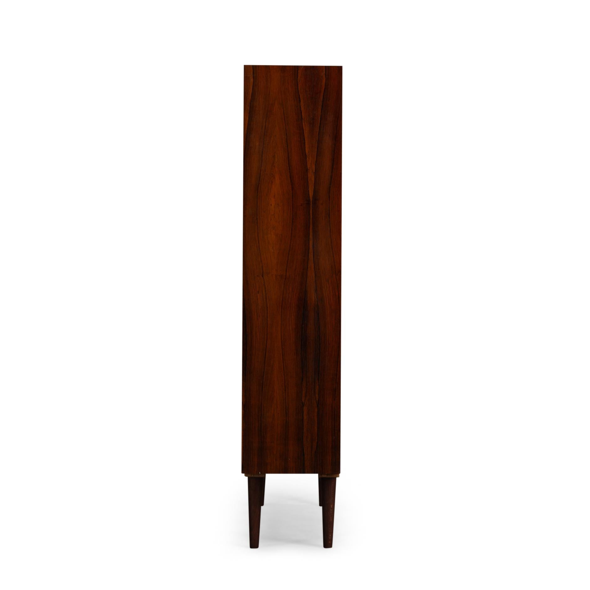 Danish Design Rosewood Bookcase Model 6 by Omann Jun Mobelfabrik, 1960s Moderno de mediados de siglo en venta