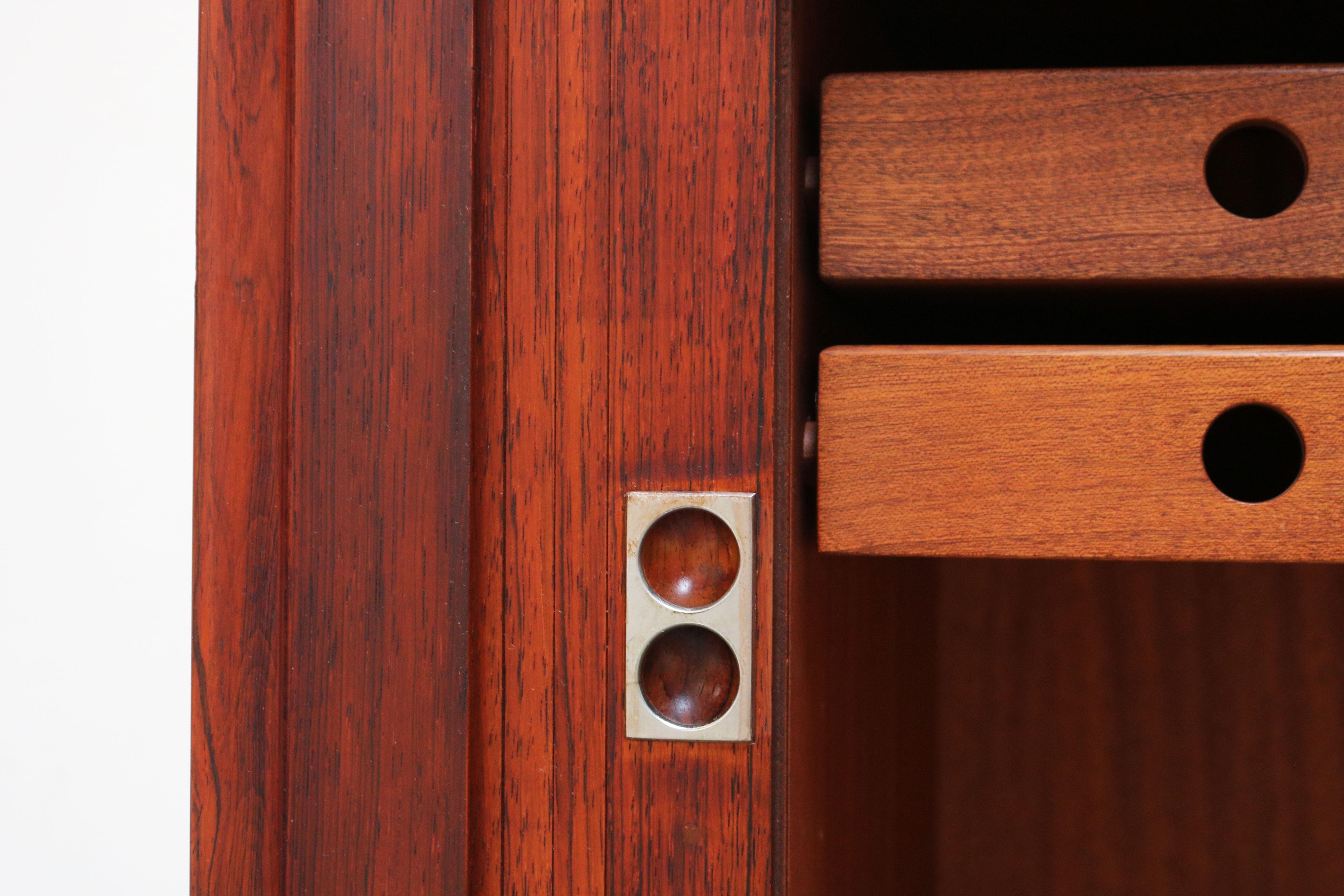 Credenza di design danese in palissandro di Arne Vodder per Sibast 1958 Danimarca Palissandro in vendita 2
