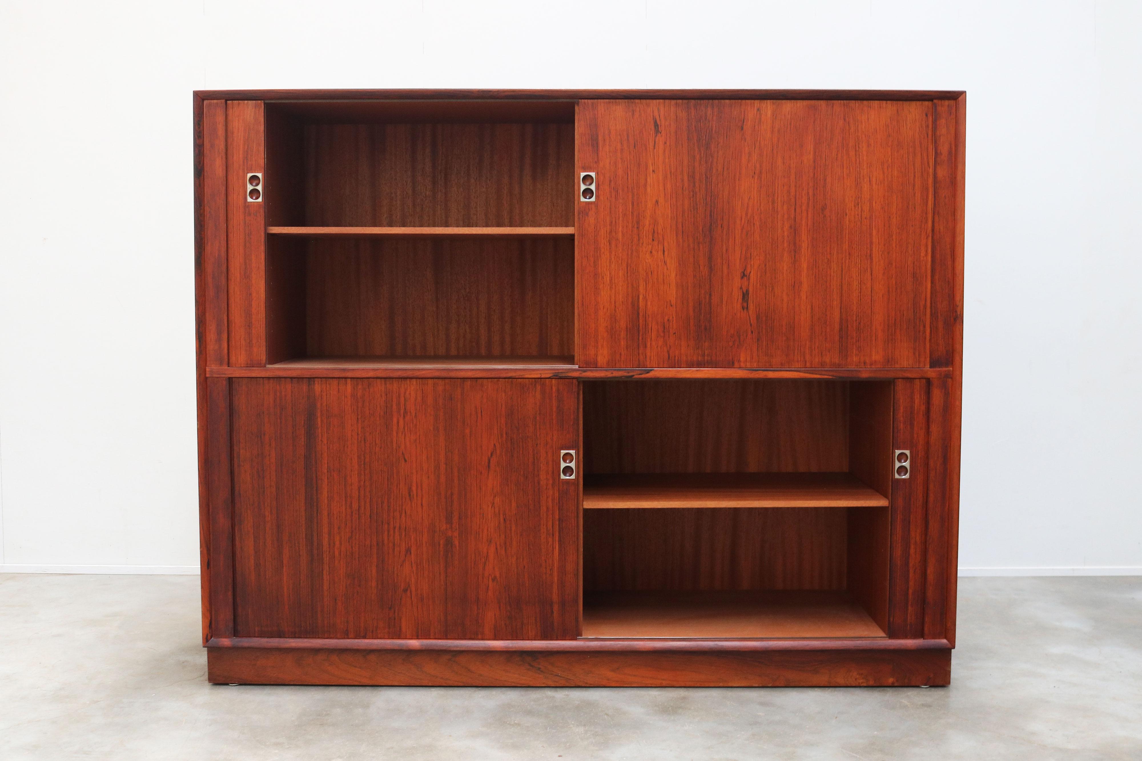 Danese Credenza di design danese in palissandro di Arne Vodder per Sibast 1958 Danimarca Palissandro in vendita
