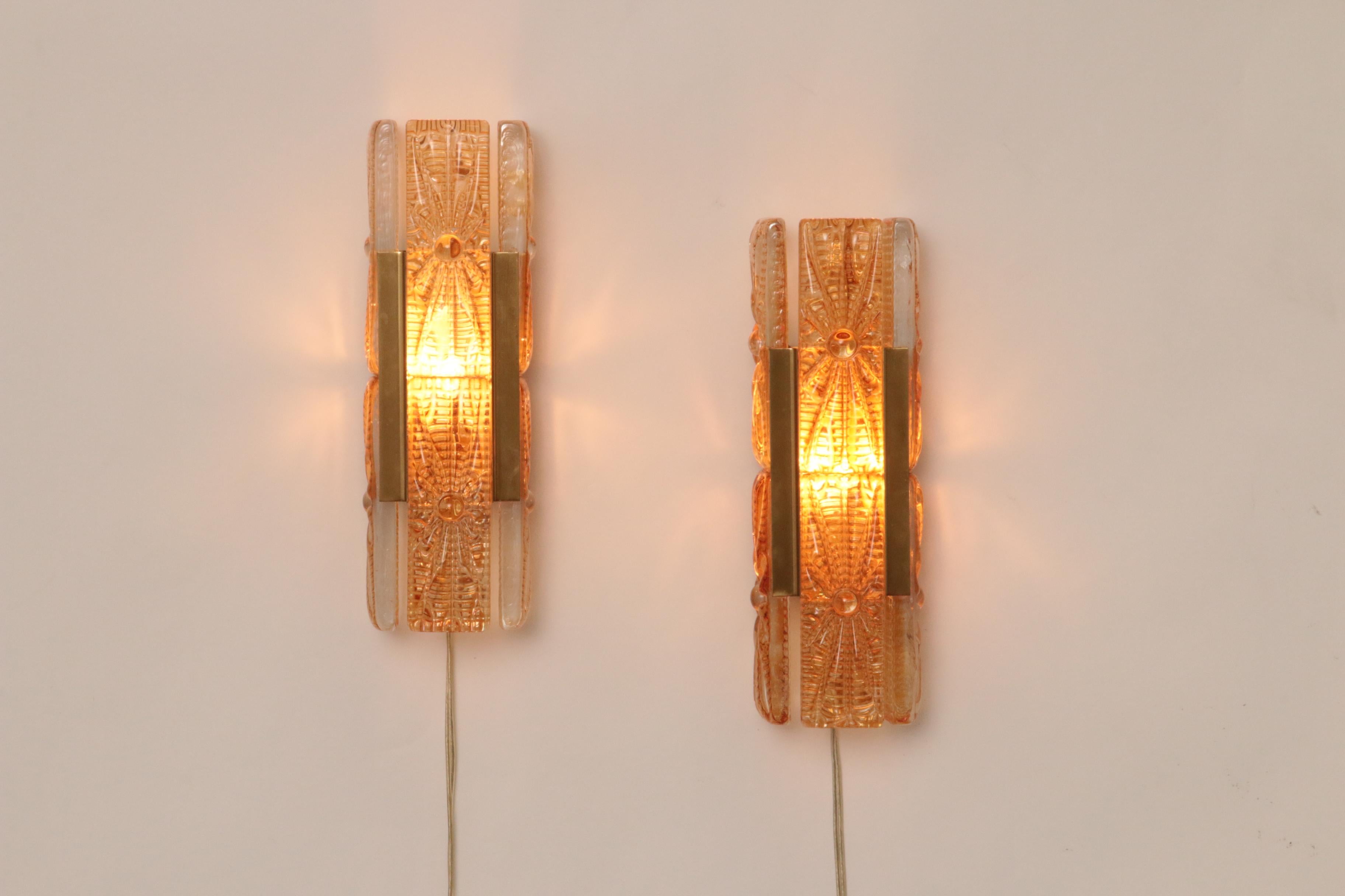 Danish Design set Vitrika Aladdin Wall Lamps, Denmark 1960s 8
