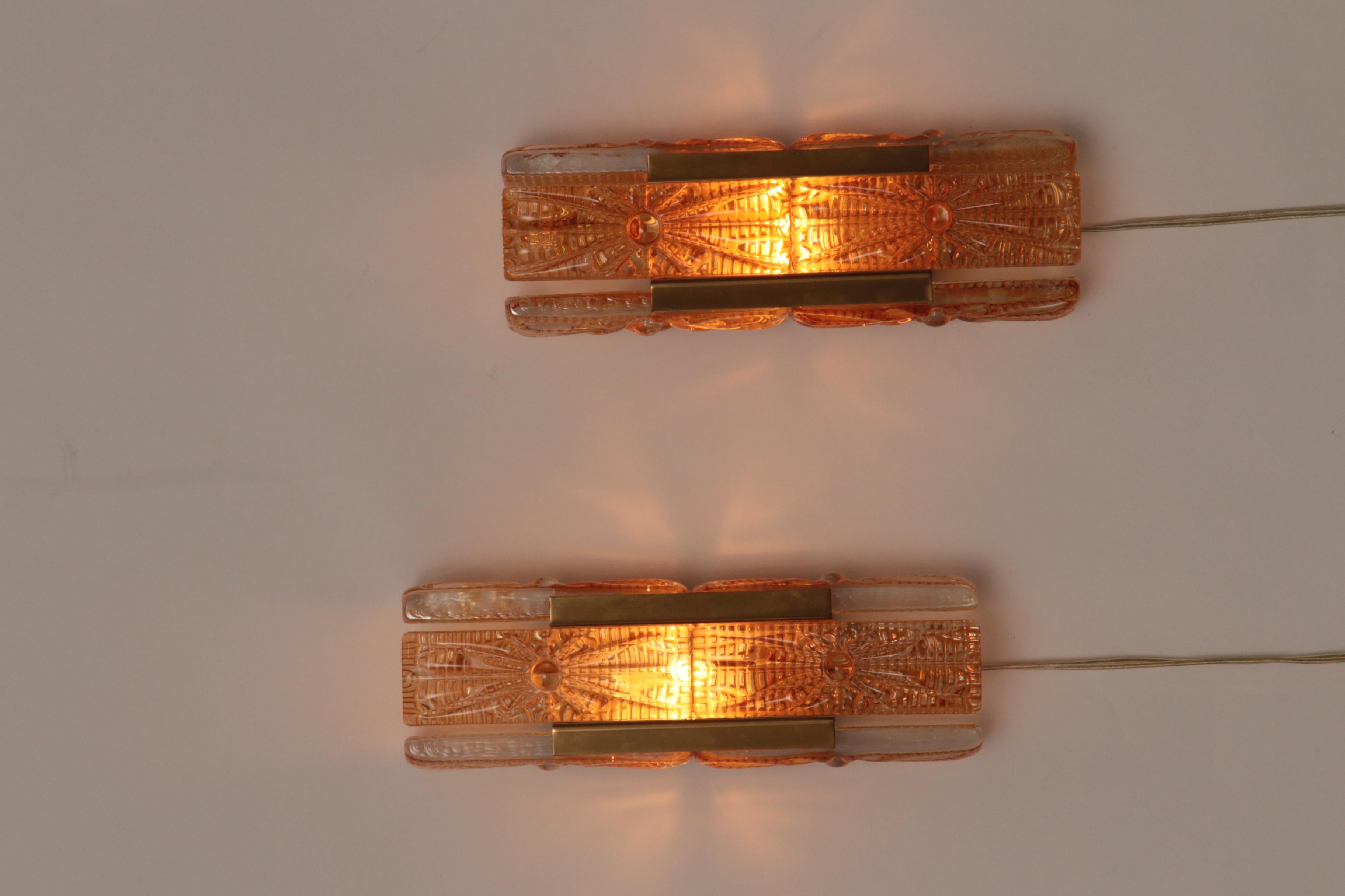 Danish Design set Vitrika Aladdin Wall Lamps, Denmark 1960s 12