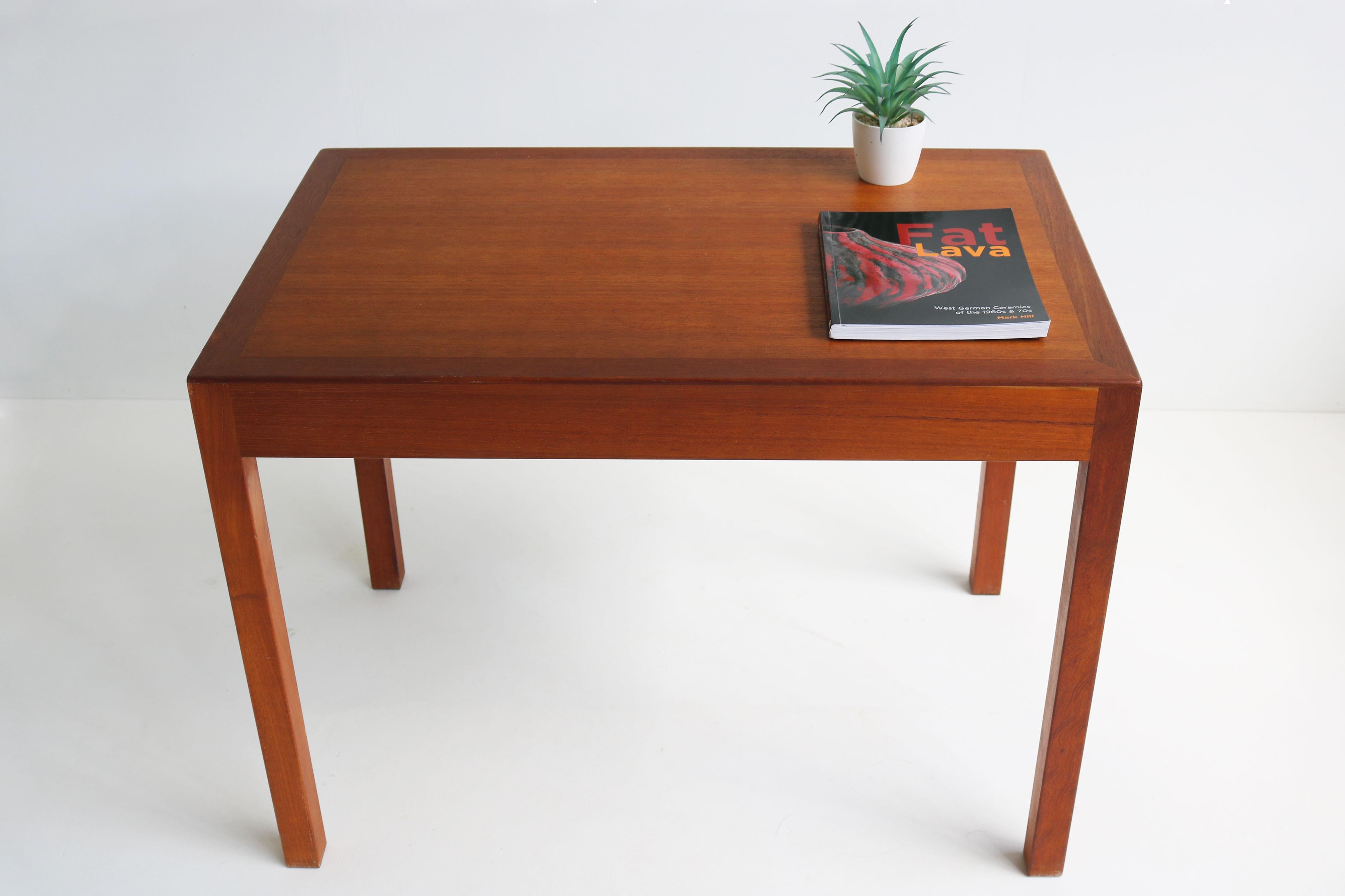 Table basse danoise design de Hans J. Wegner pour Andreas Tuck, 1960 Bon état - En vente à Ijzendijke, NL