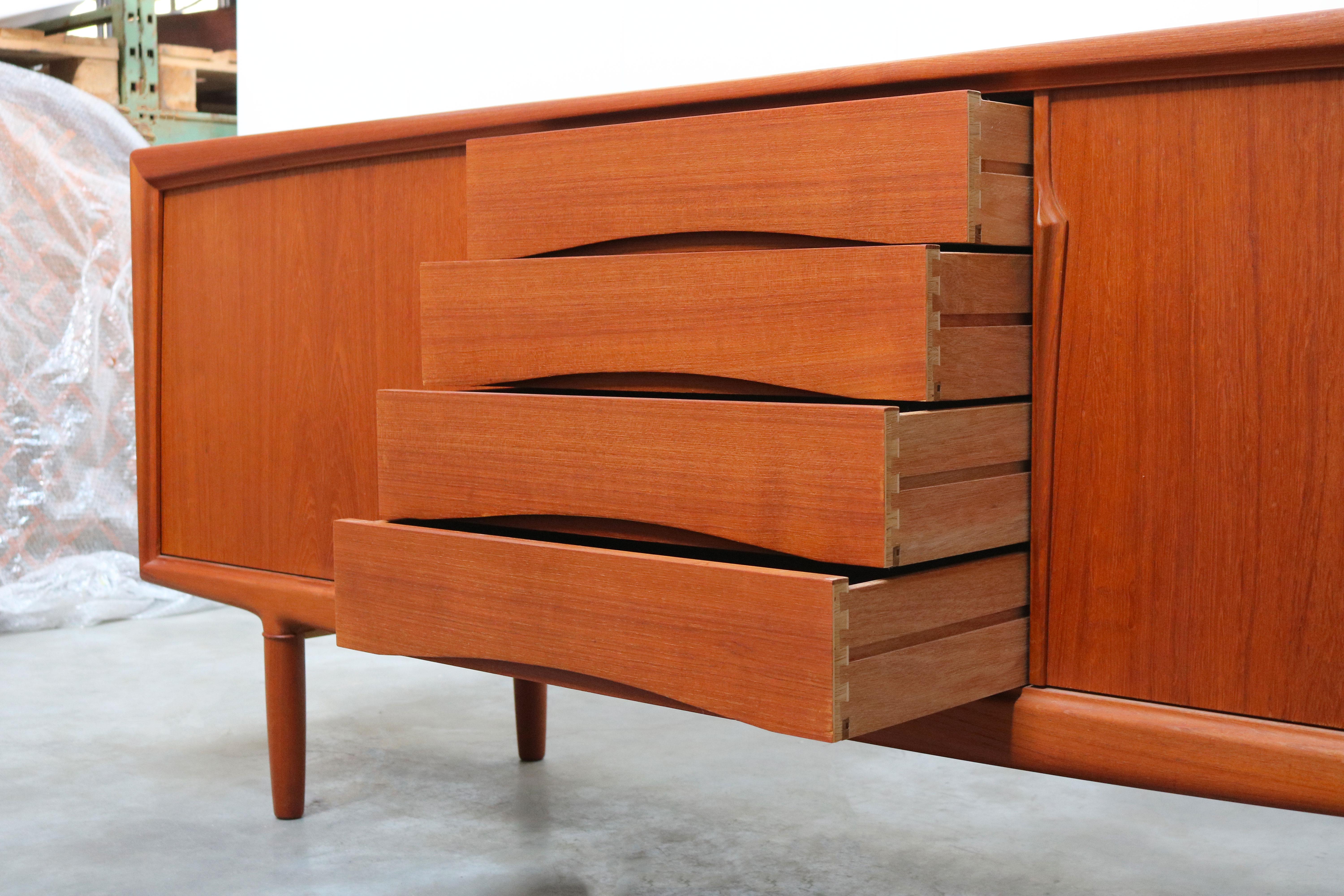 Danish Design Sideboard / Credenza by Gunni Omann for Aco Mobler 1950s Teak 5