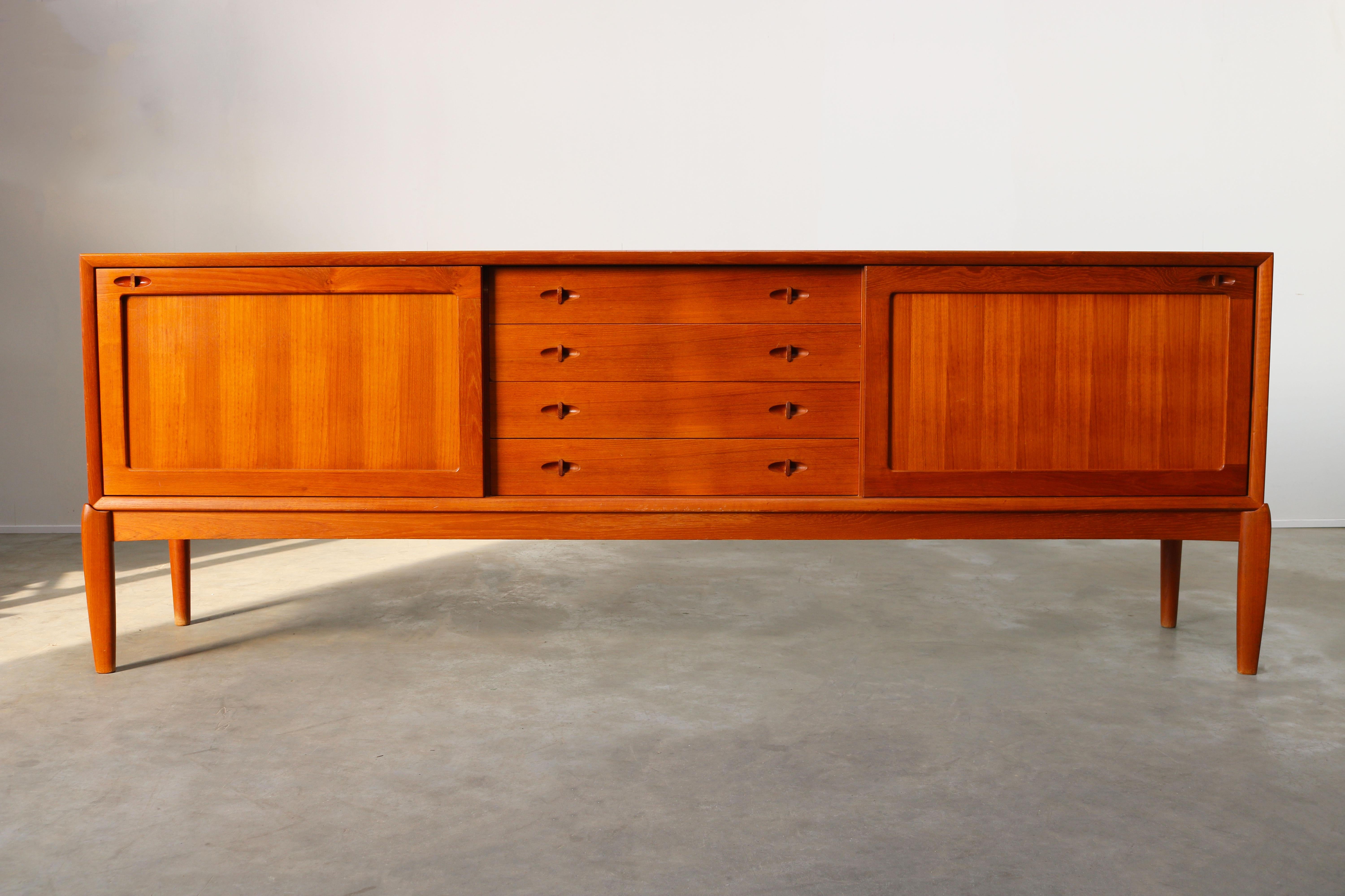 Mid-Century Modern Danish Design Sideboard / Credenza by H.W. Klein for Bramin Teak Brown, 1950s