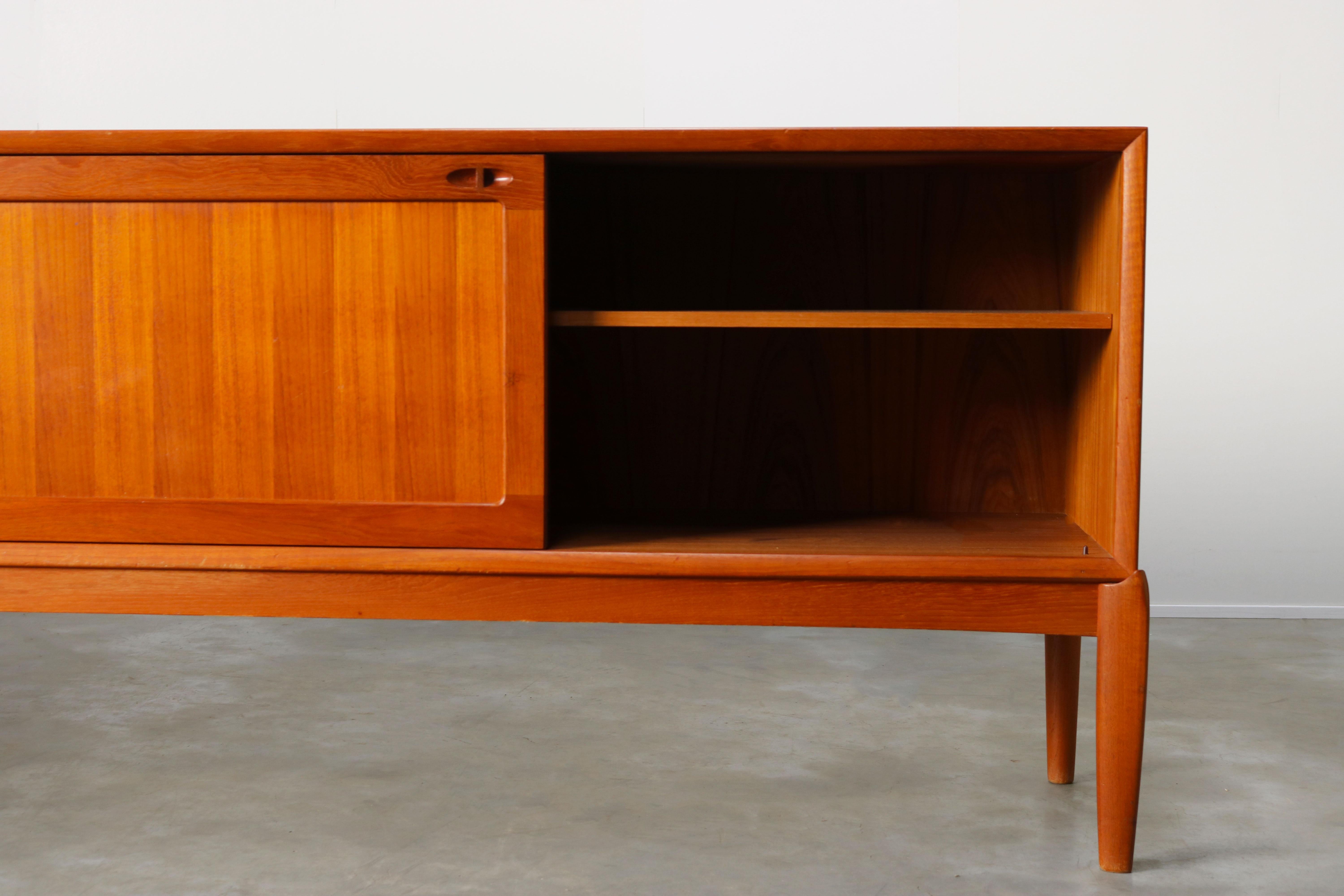 Danish Design Sideboard / Credenza by H.W. Klein for Bramin Teak Brown, 1950s 2