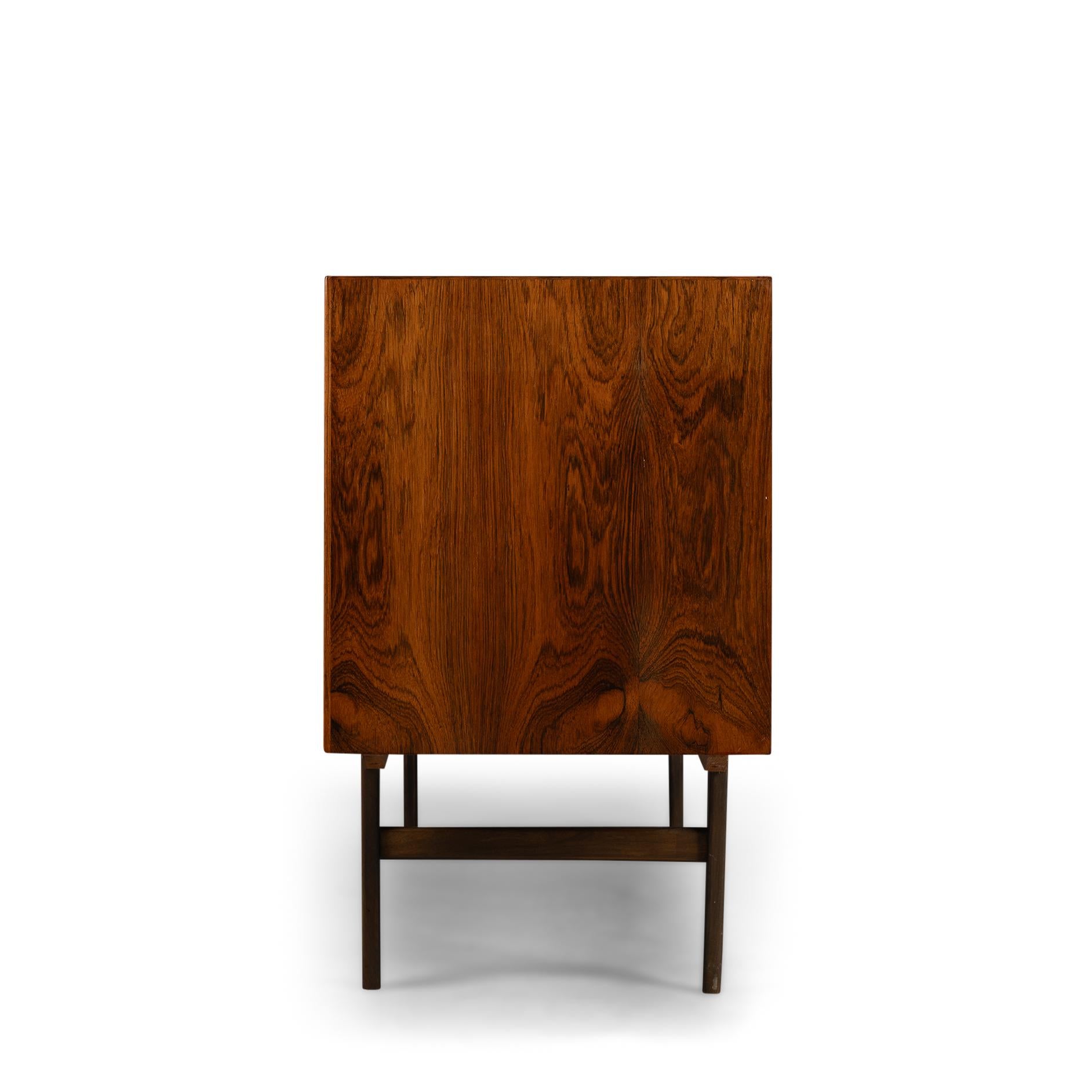 Danish Design Sideboard in Brazilian Rosewood, 1960s 2