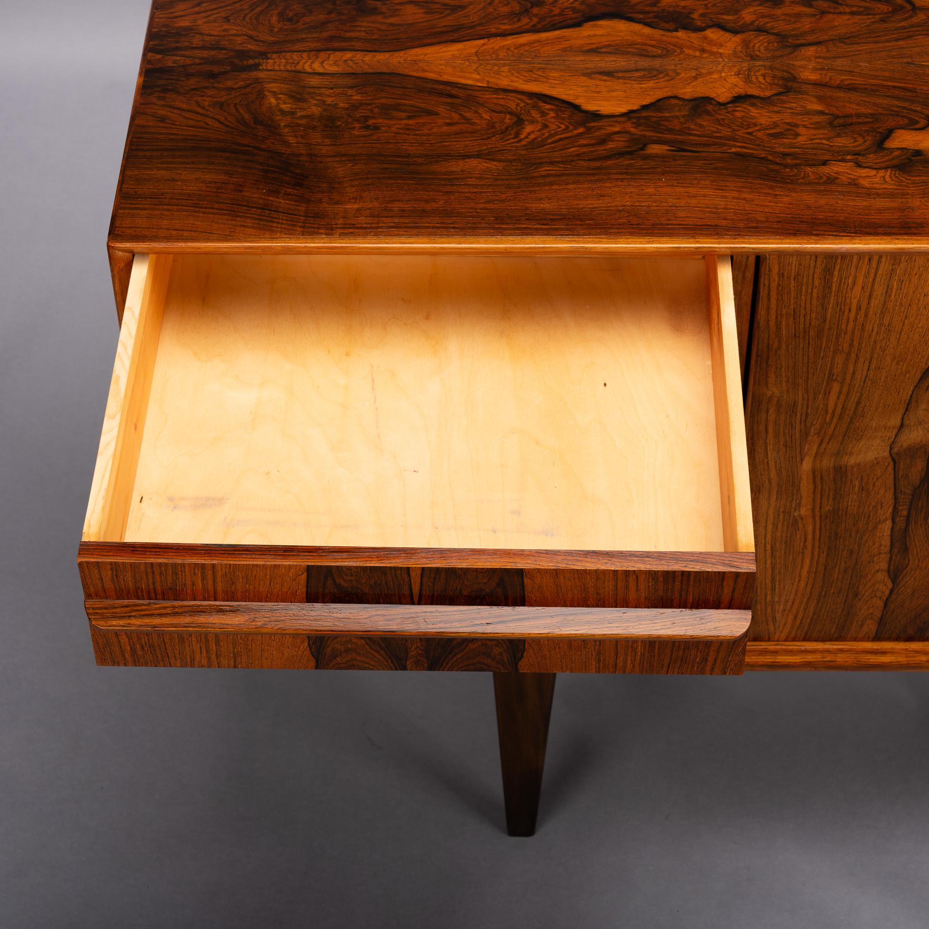 Danish Design Sideboard in Brazilian Rosewood, 1960s 3