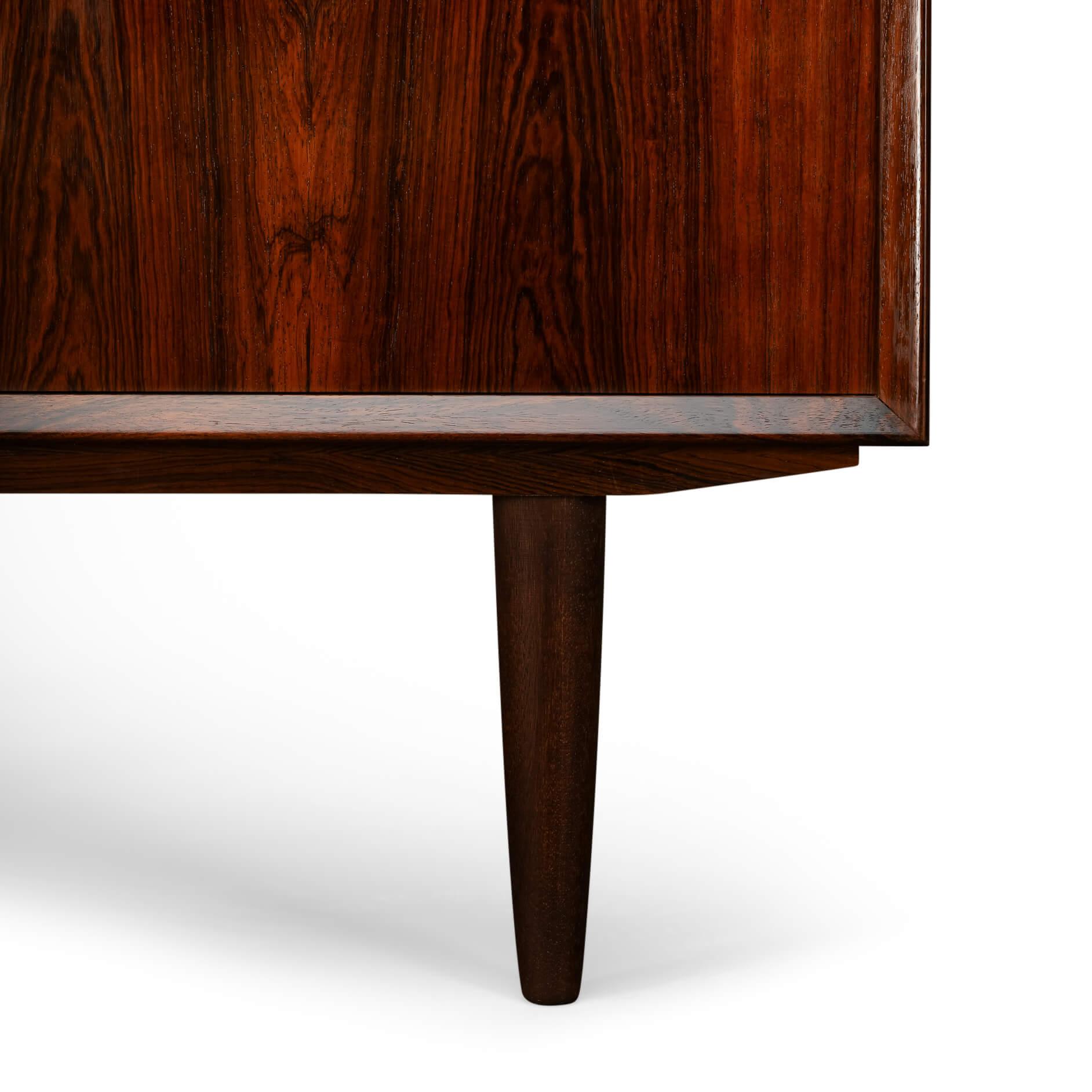 Danish Design Small Rosewood Sideboard by Brouer Mobelfabrik, 1960s In Good Condition For Sale In Breda, Netherlands