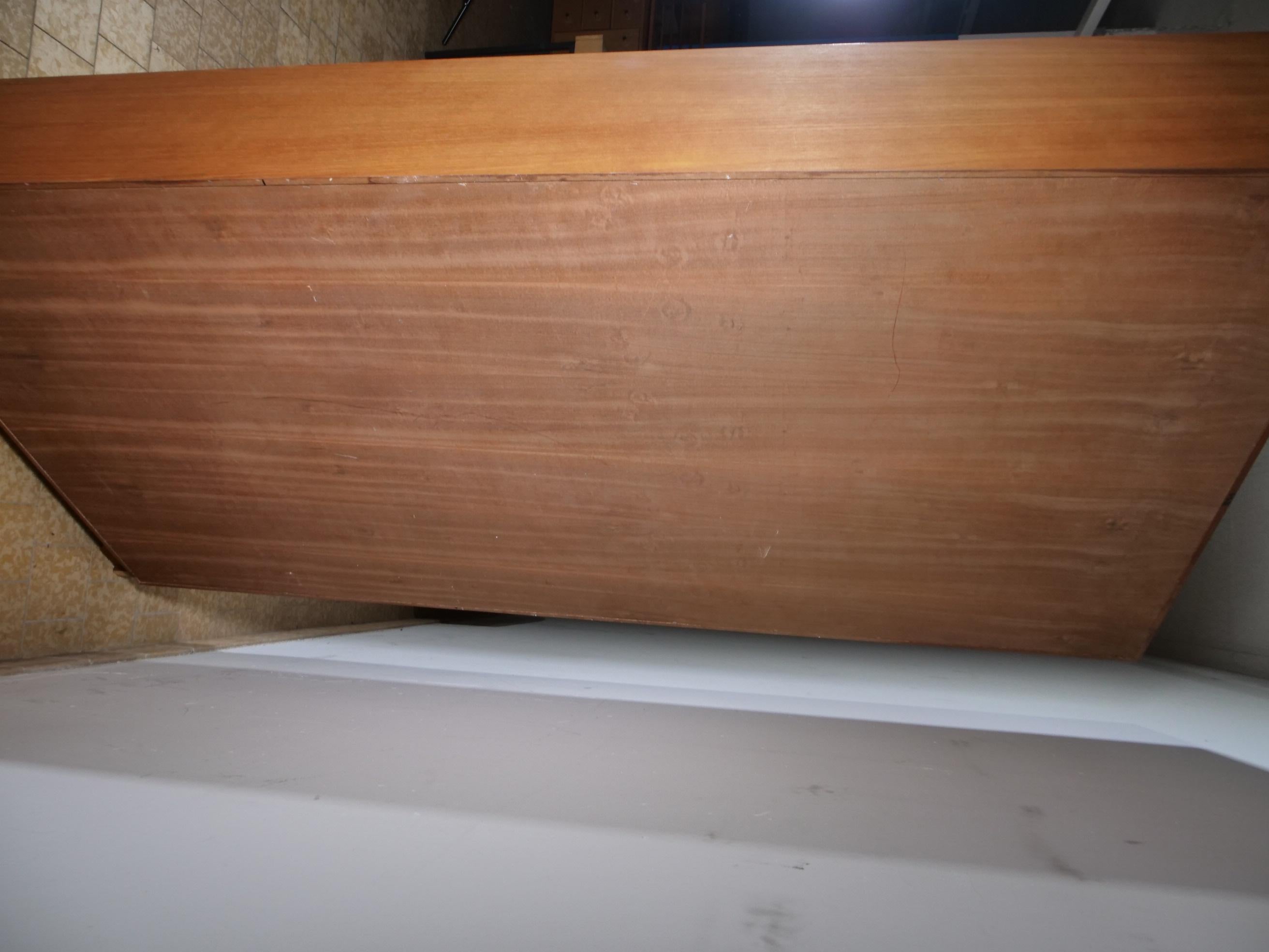 Danish Design Teak Vitrinen Schrank von DYRLUND For Sale 5