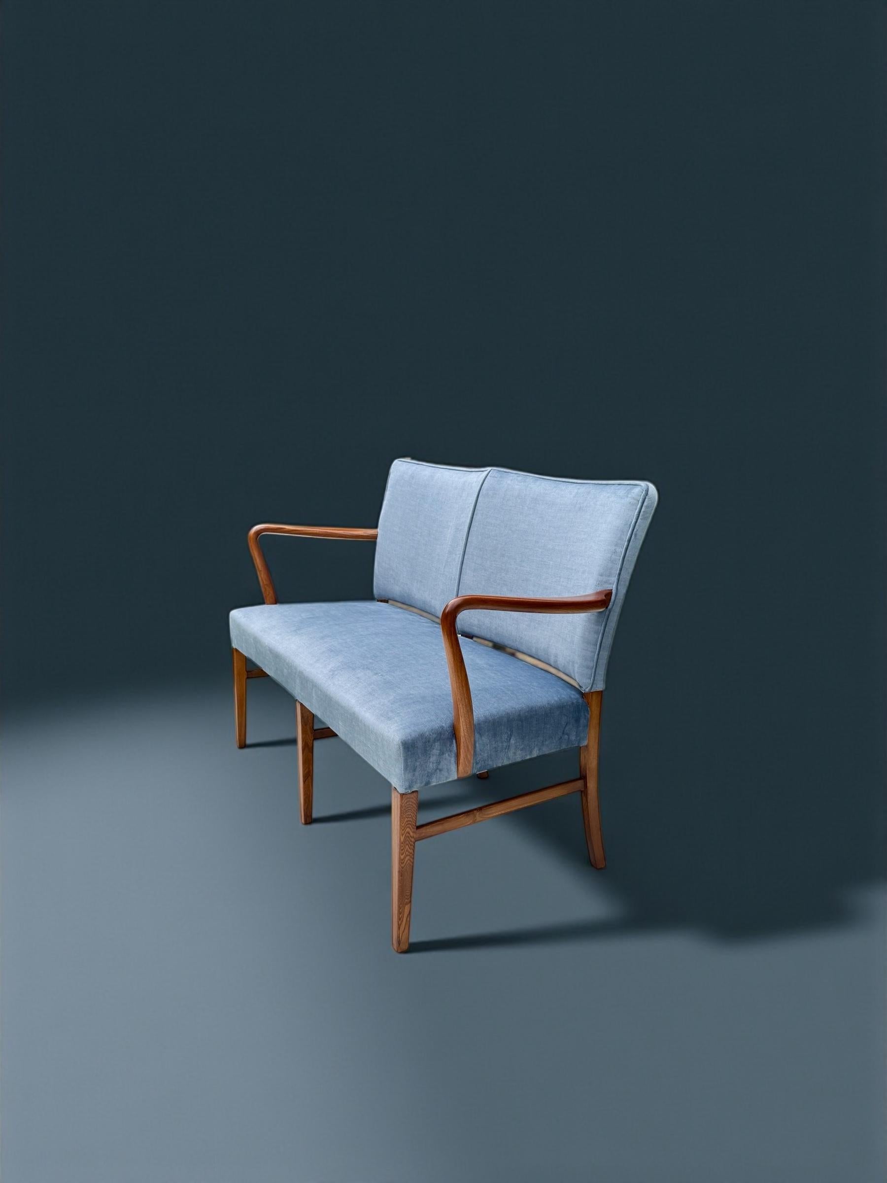 Danish Design Two Seater Settee in Walnut and Light Blue Velvet, 1960's Denmark For Sale 1