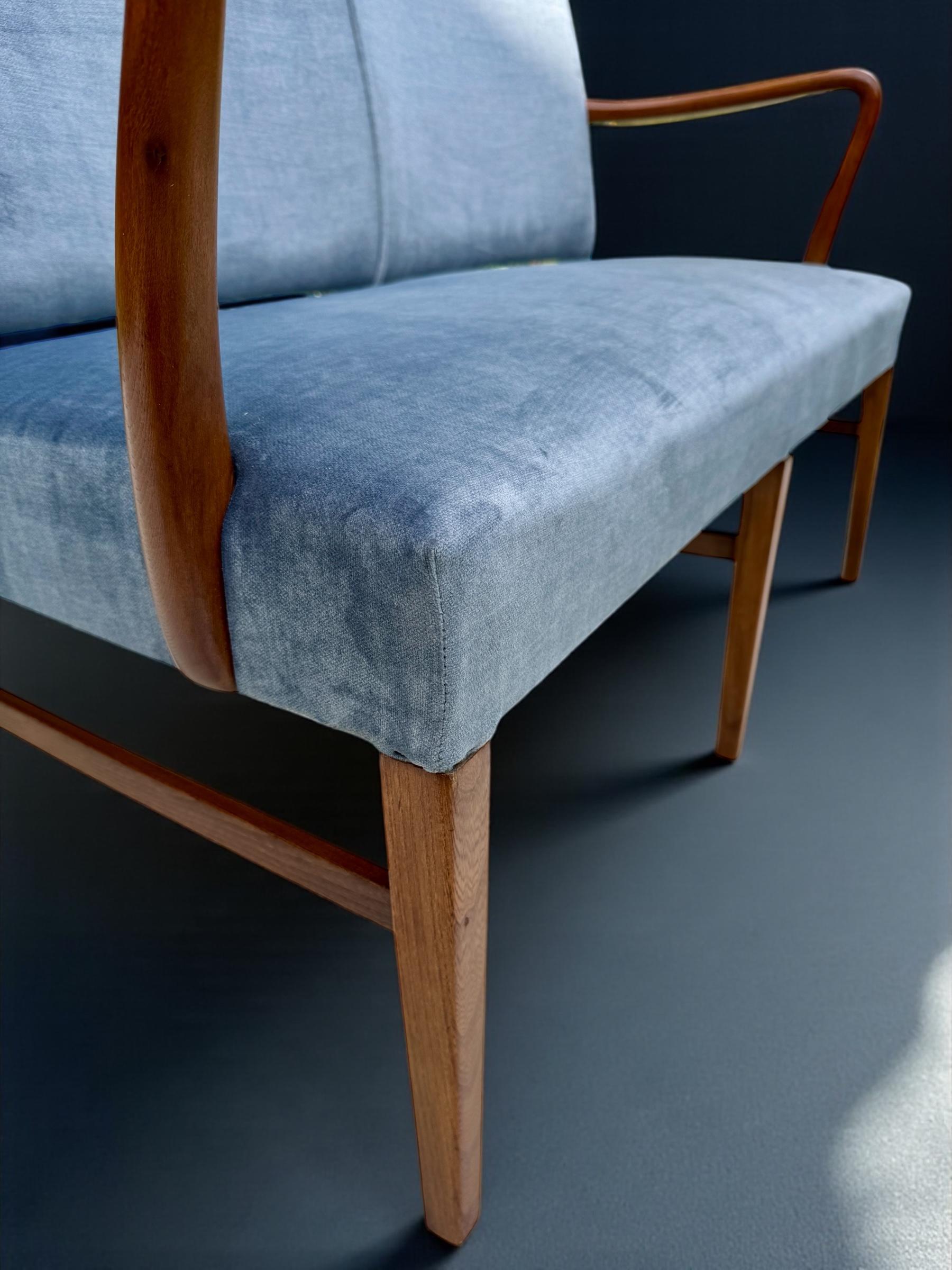 Danish Design Two Seater Settee in Walnut and Light Blue Velvet, 1960's Denmark For Sale 3
