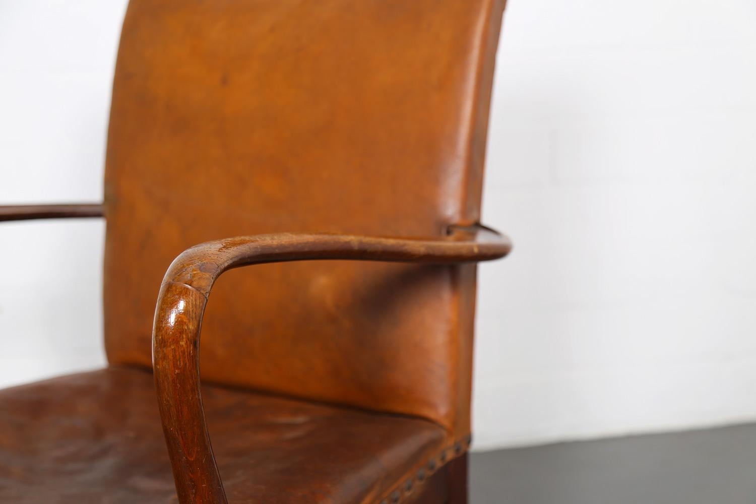 Danish Design Vintage Leather Armchair in the Manner of Frits Henningsen For Sale 4
