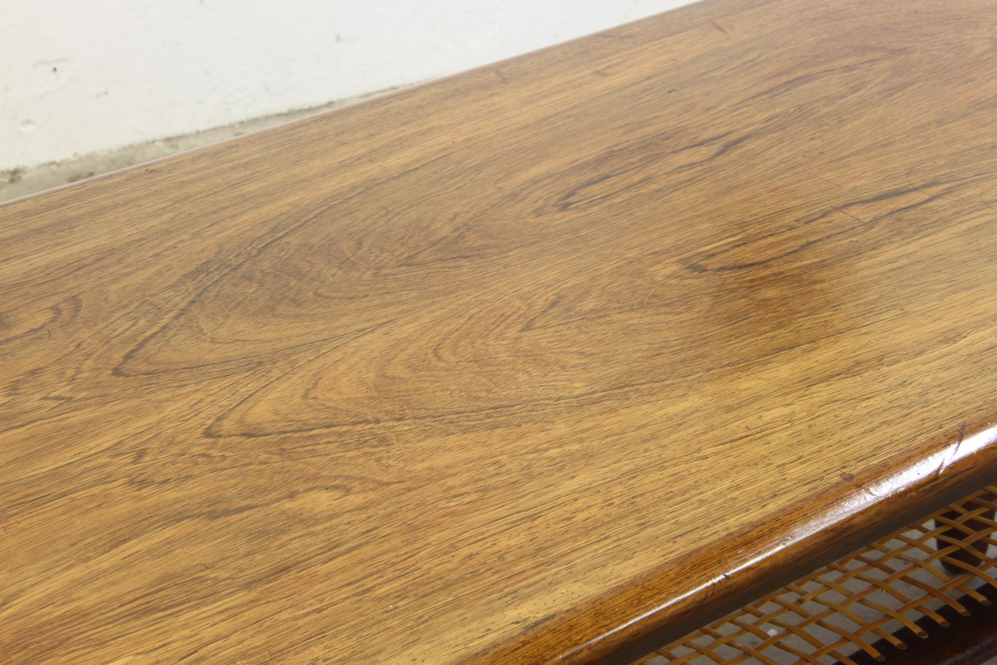 Design/One danois avec pieds en forme de V, Kurt Østervig 1950s en vente 3