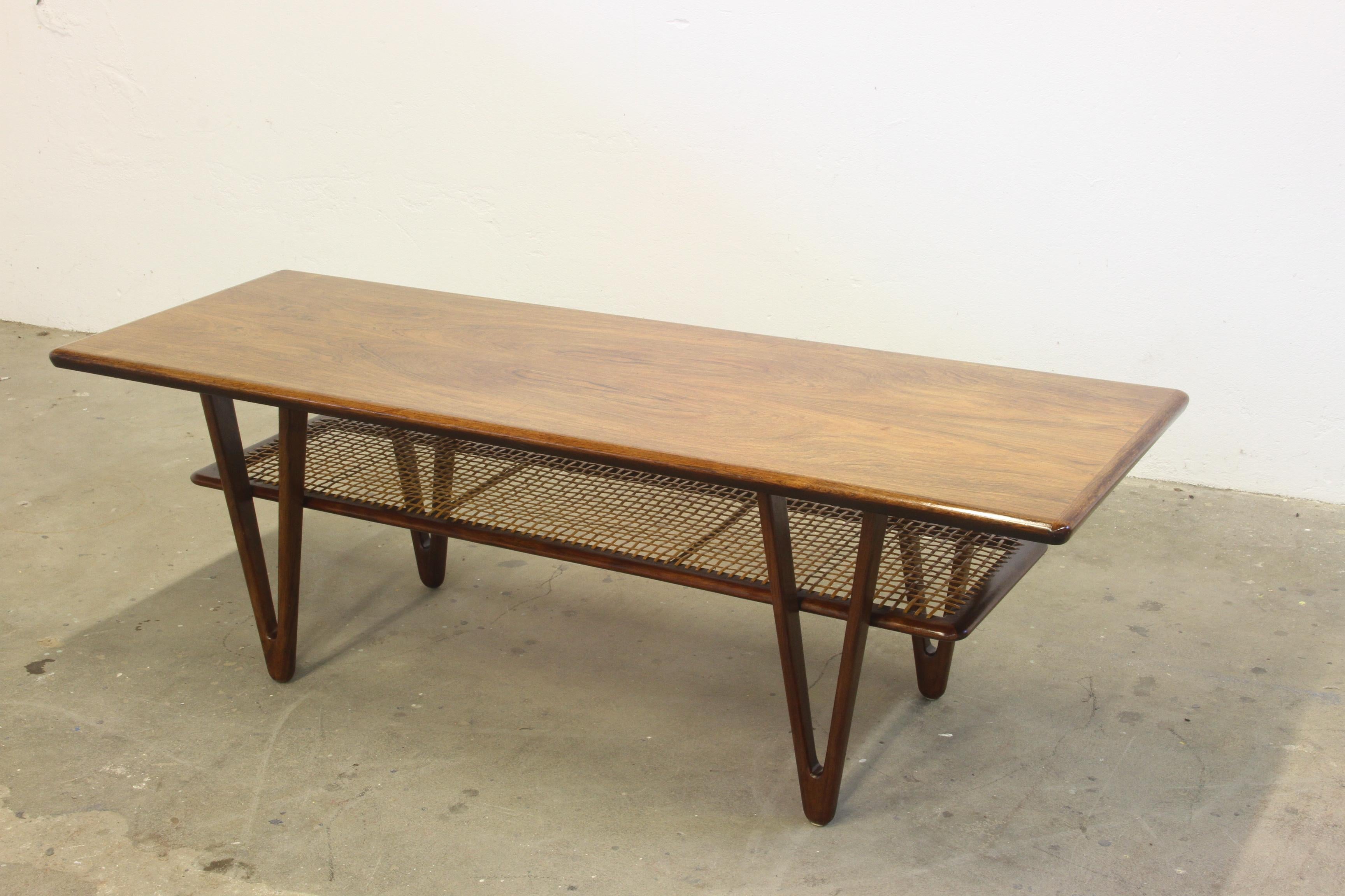 Design/One danois avec pieds en forme de V, Kurt Østervig 1950s en vente 4
