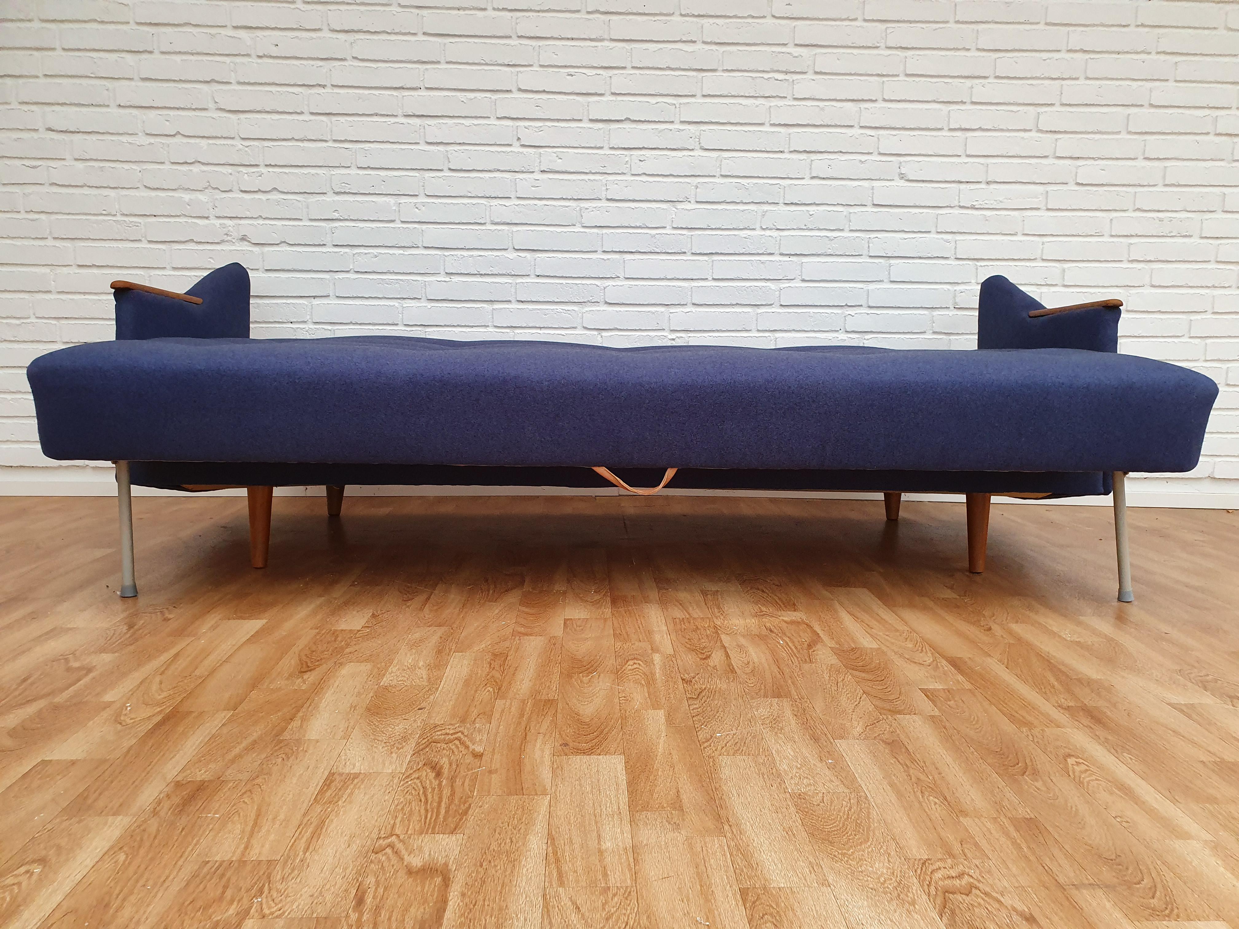 Danish Designed, 3 Persons Sofa Bed, 1960s, Completely Restored im Angebot 3