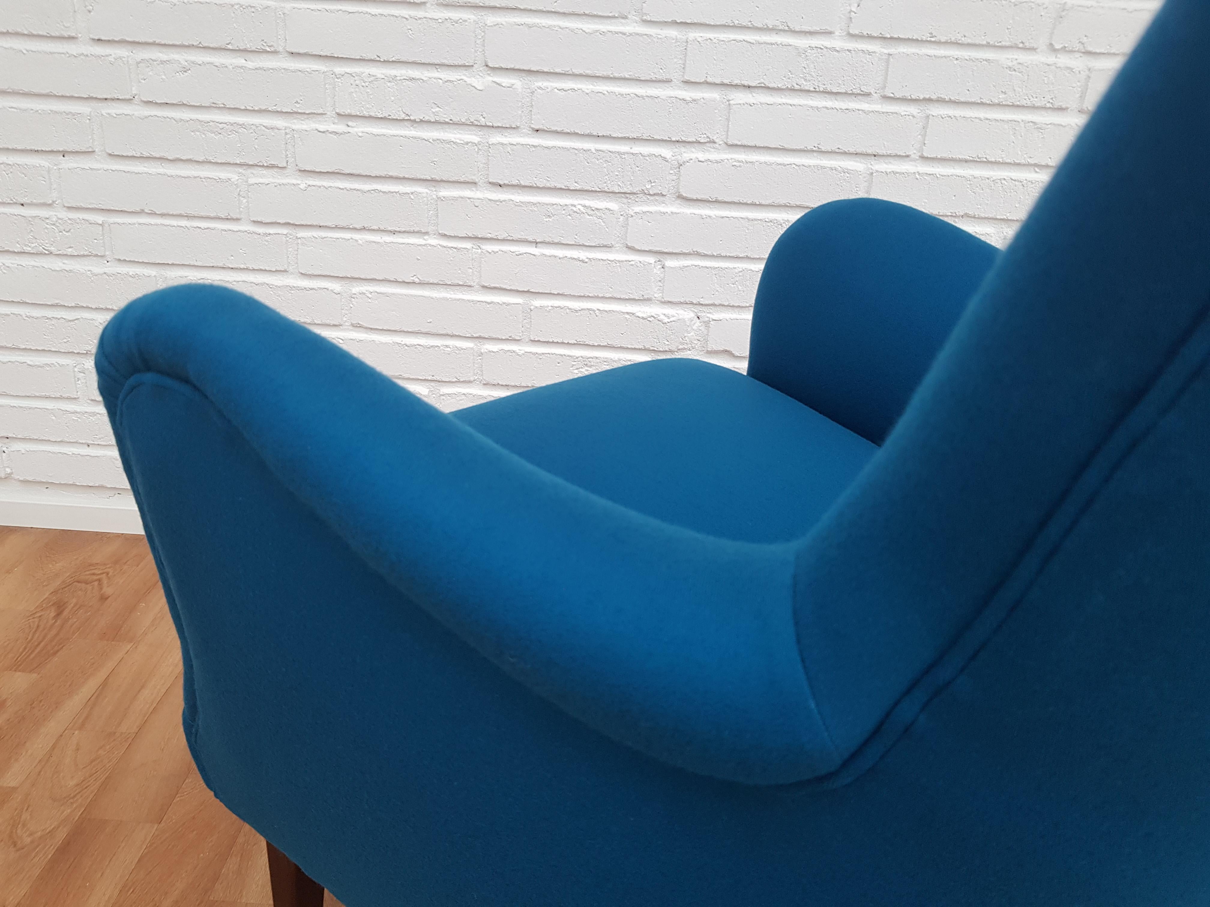 Danish Designed Armchair, 1970s, Wool, Beech, Completely Restored For Sale 2