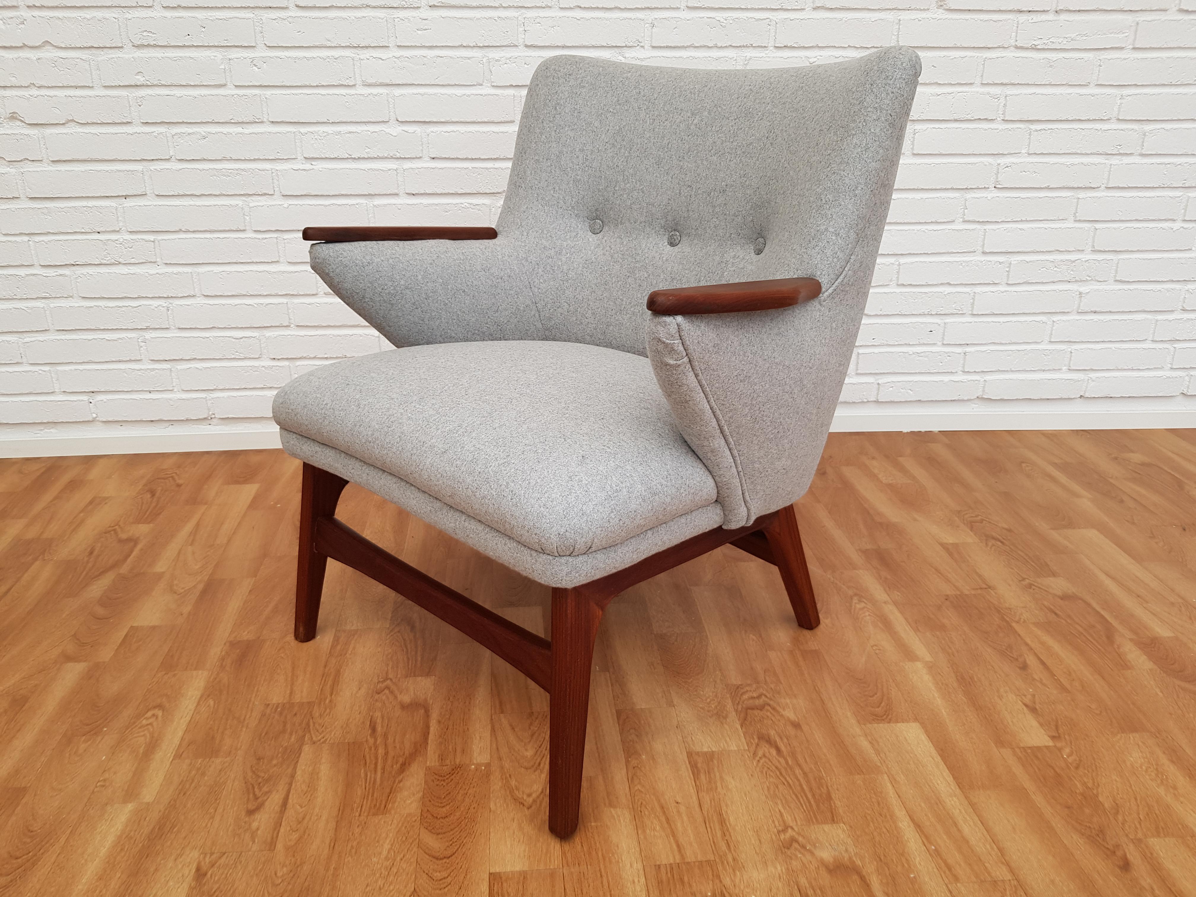 Danish Designed Sofa Set, Teak Wood, Wool, Completely Restored, 1960s 7