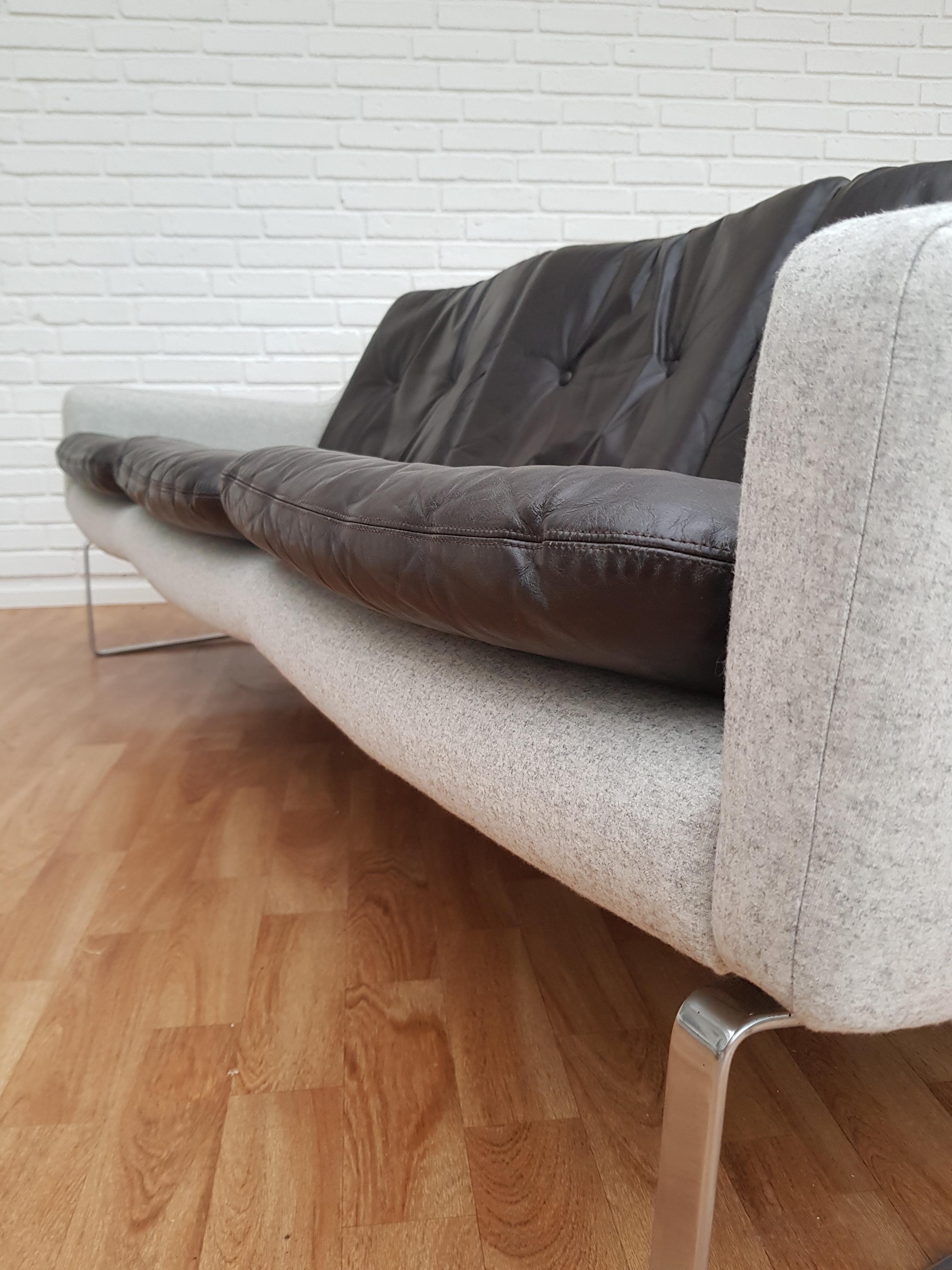 Danish Vintage Sofa, 1970s, Chrome Base, Wool, Leather, Restored For Sale 2