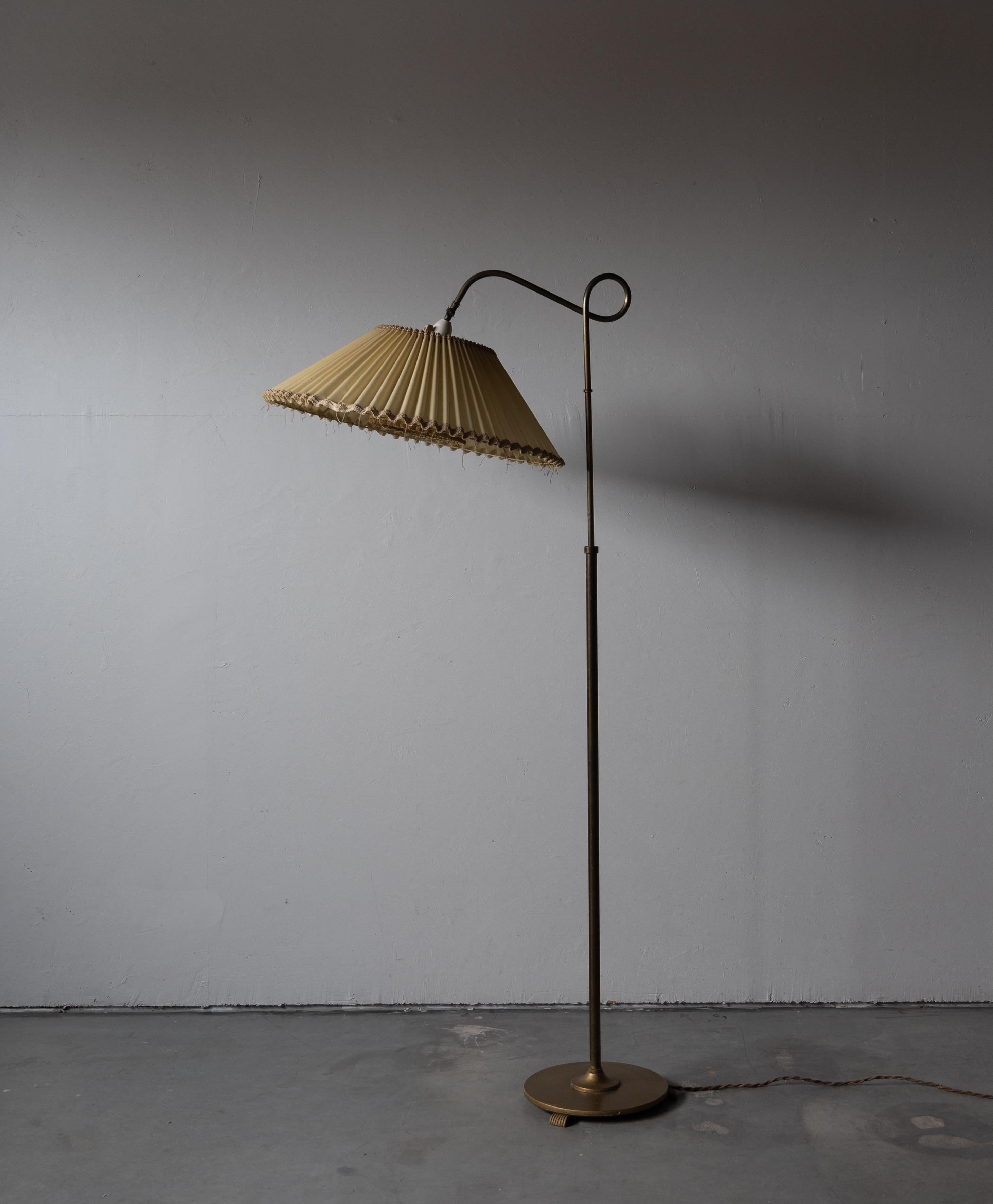 Mid-20th Century Danish Designer, Adjustable Floor Lamp, Brass, Fabric, Denmark, 1940s
