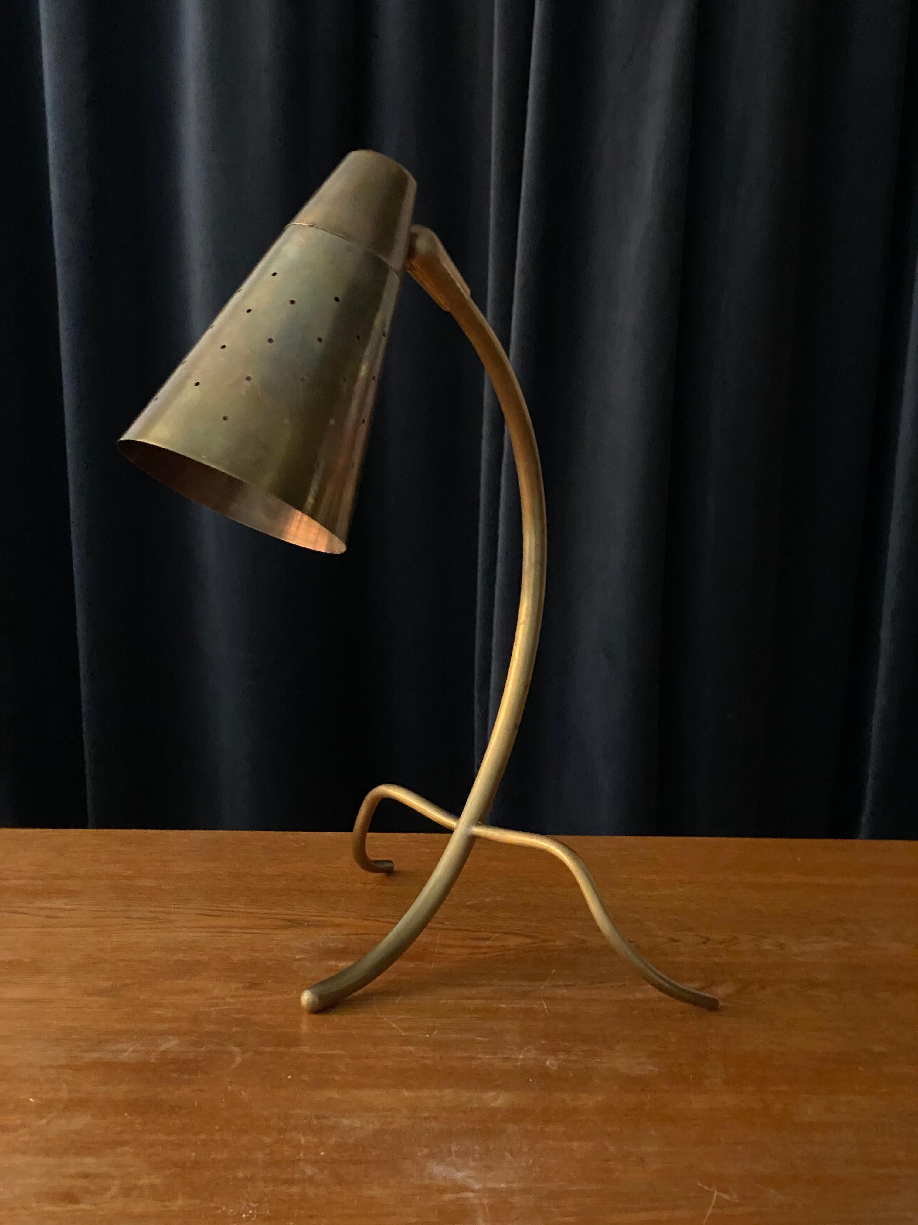 Scandinavian Modern Danish Designer, Adjustable Modernist Table Lamp, Brass, Denmark, 1940s