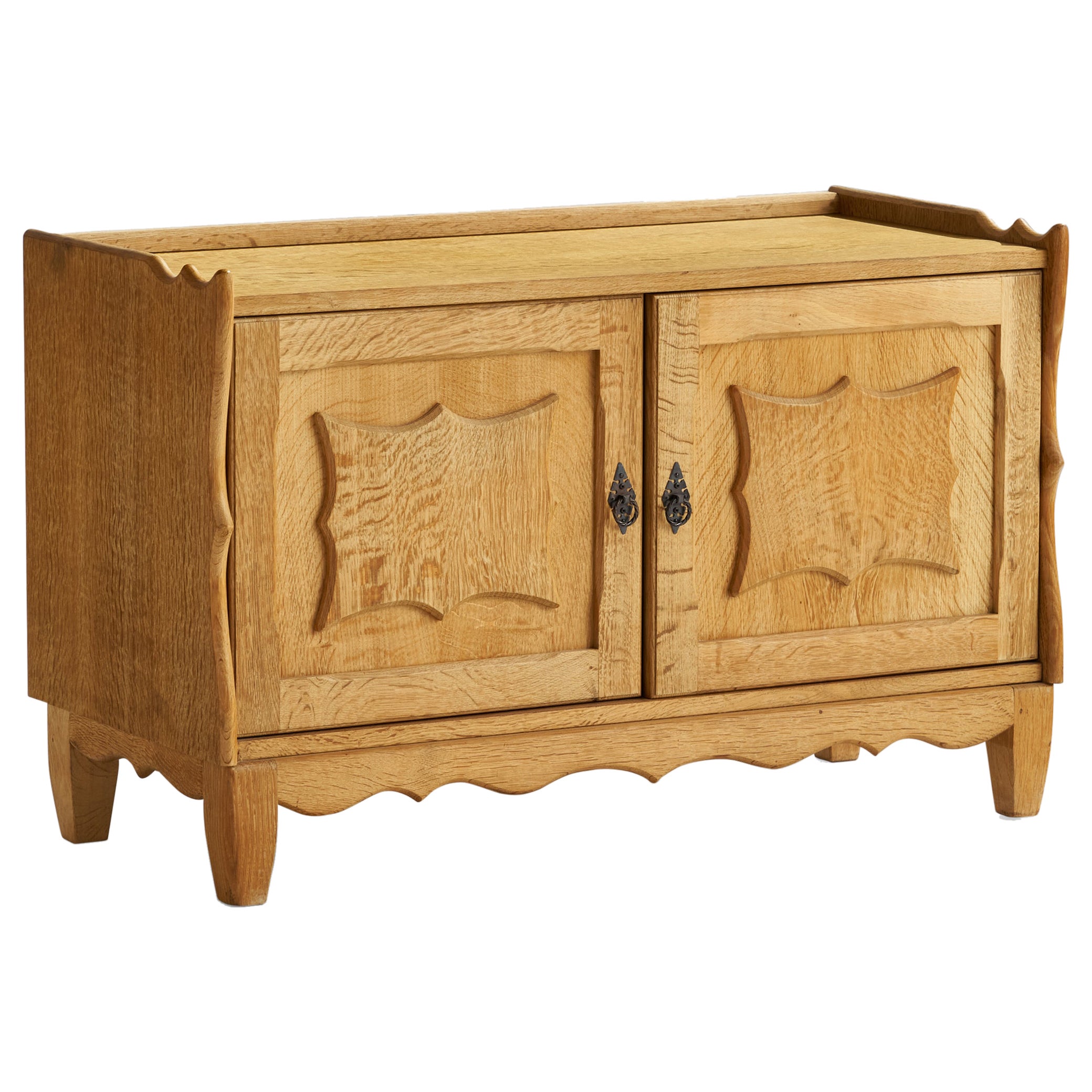 Armadio di design danese, Oak, ferro, Danimarca, anni '1960