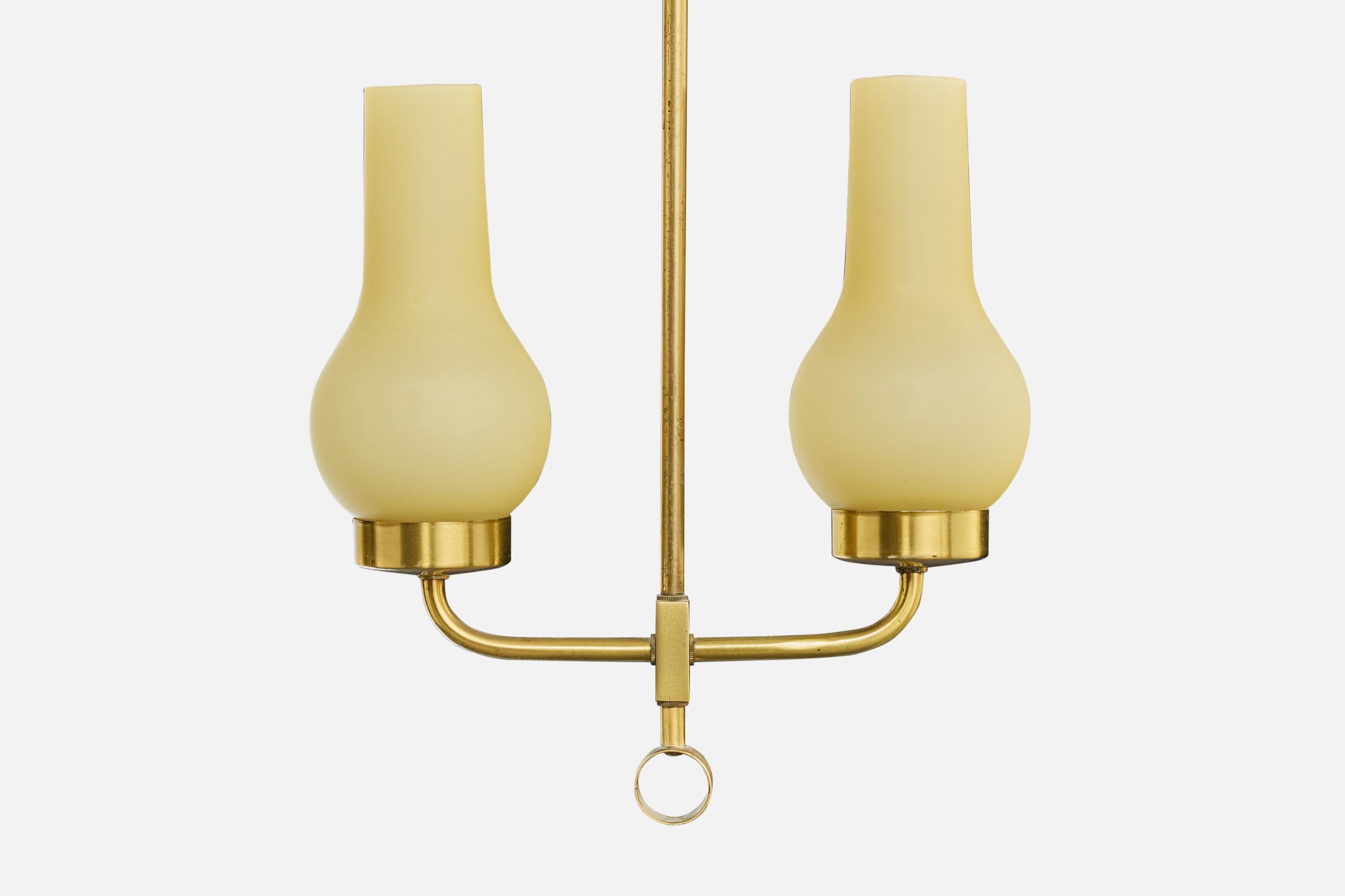 Danish Designer, Chandelier, Brass, Glass, Denmark, 1950s Bon état - En vente à High Point, NC