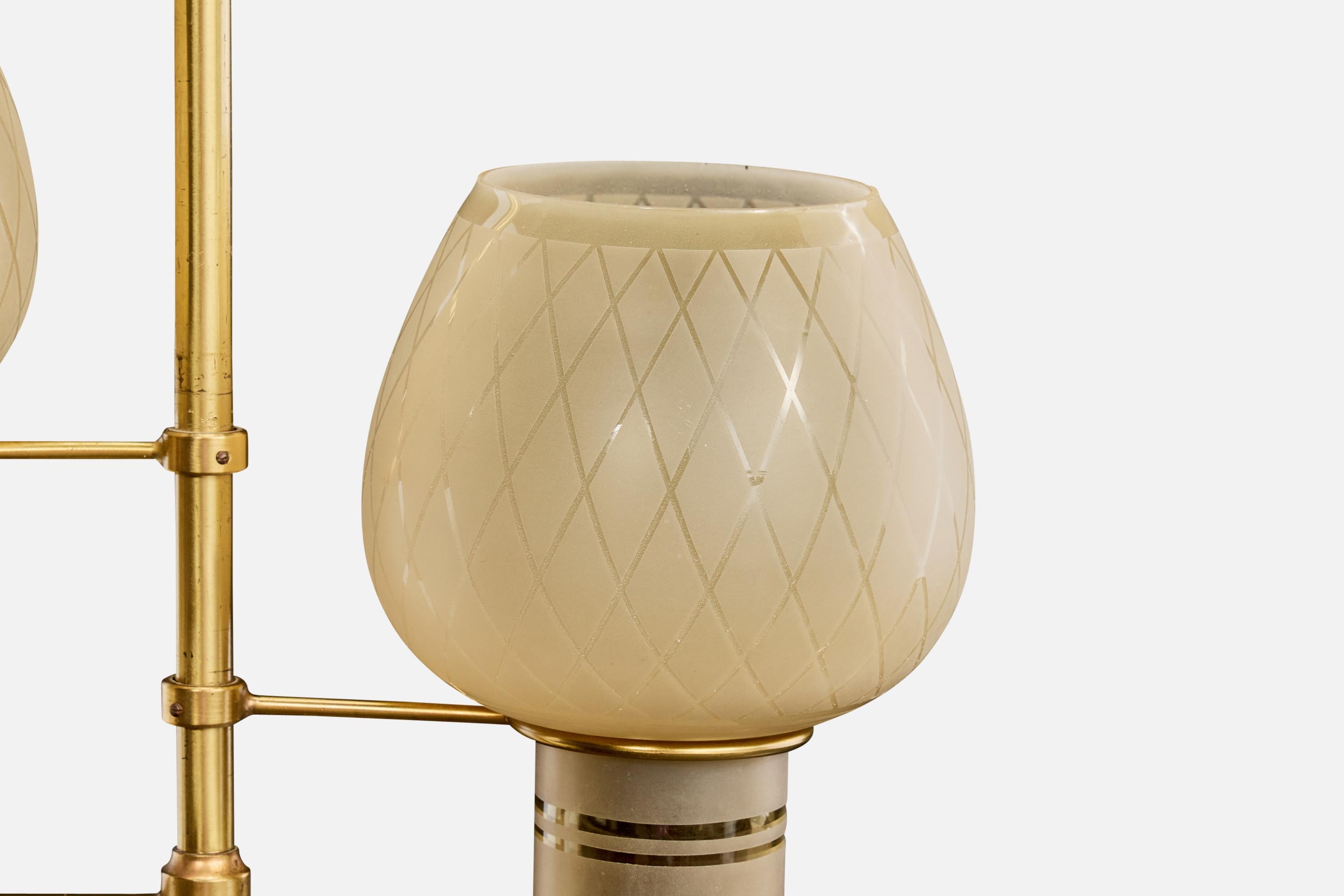 Ottone Designer danese, lampadario, ottone, vetro, Danimarca, anni '1950 in vendita