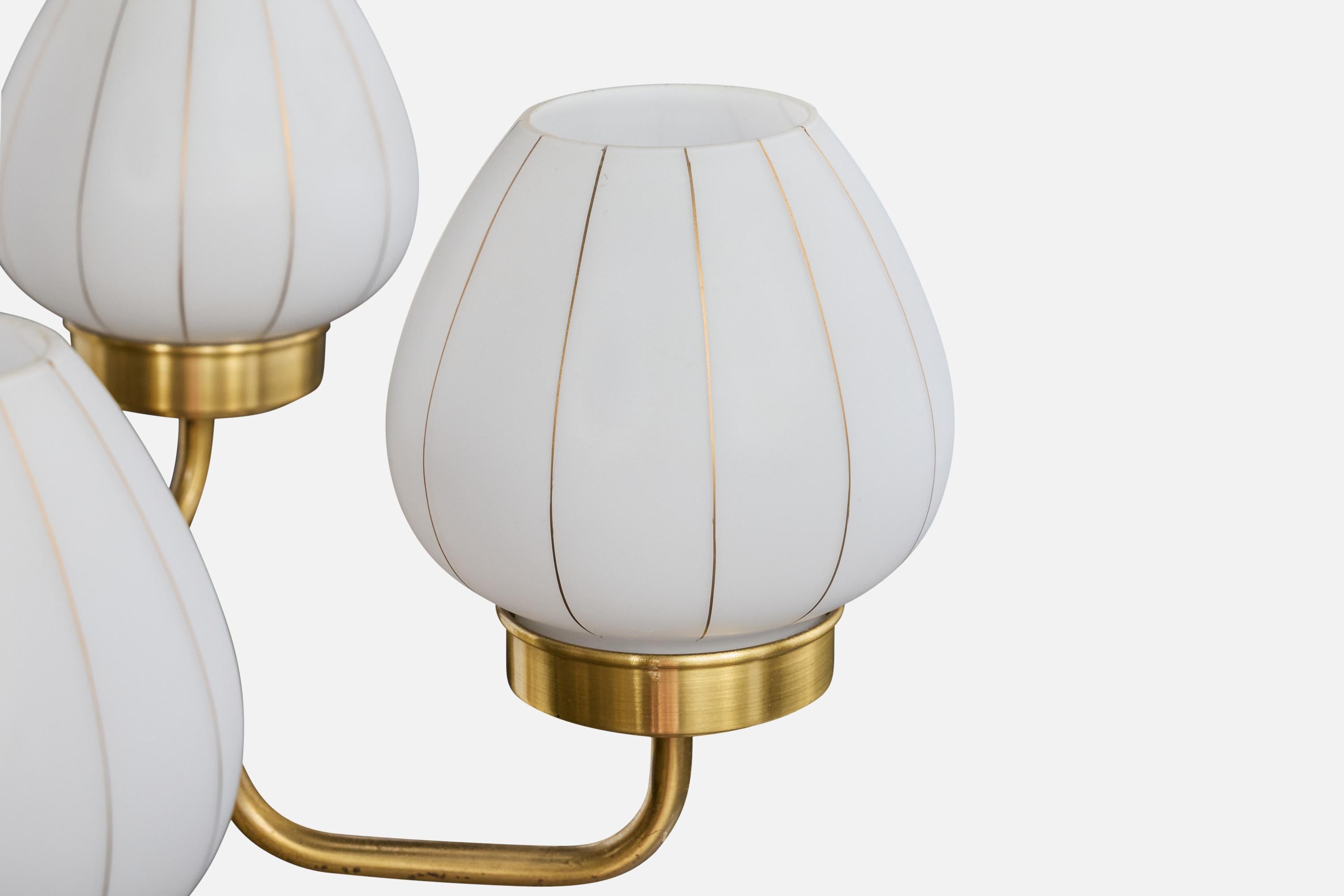 Designer danese, lampadario, ottone, vetro, Danimarca, anni '1950 in vendita 1