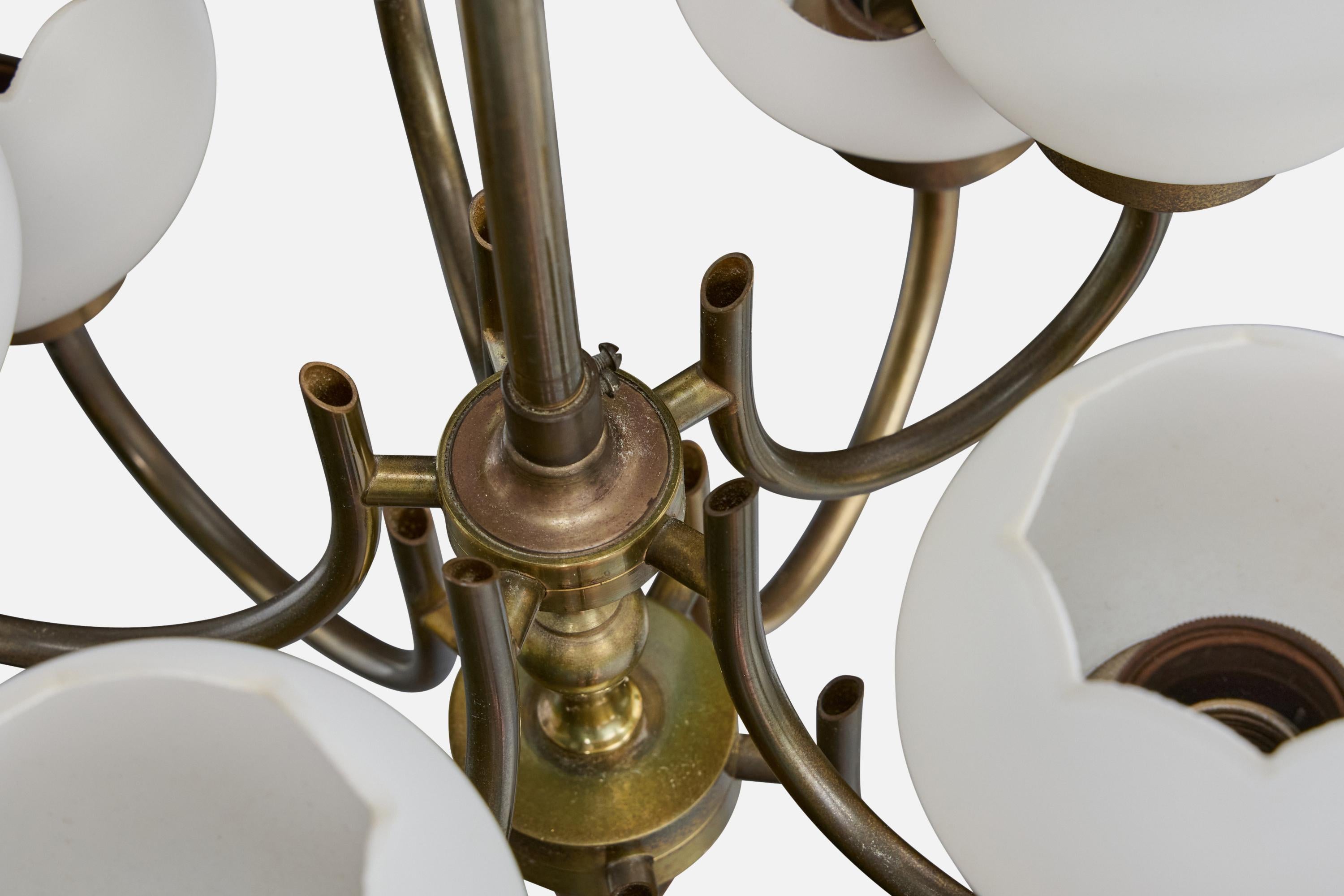 Designer danese, lampadario, ottone, vetro, Danimarca, anni '1950 in vendita 1