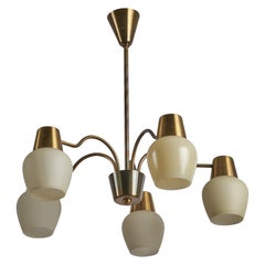 Designer danois, lustre, laiton, métal, verre, Danemark années 1960