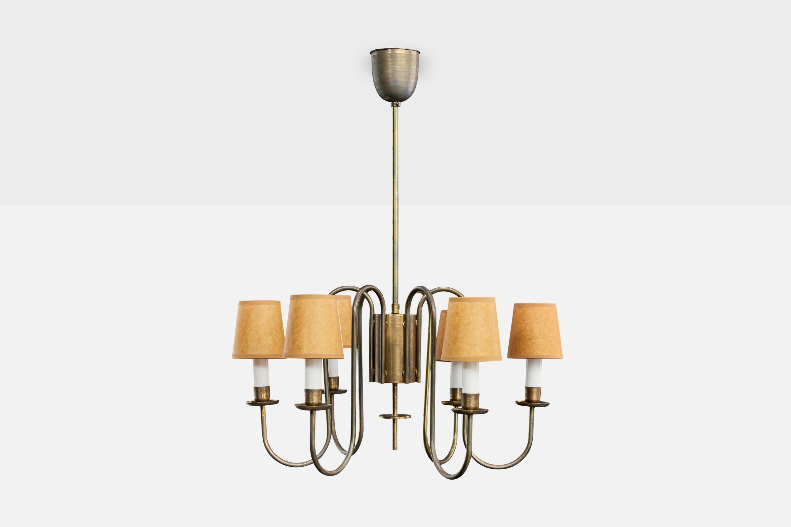 Mid-Century moderno Lampadario di design danese, ottone, plastica, pergamena, Danimarca, anni '50 in vendita