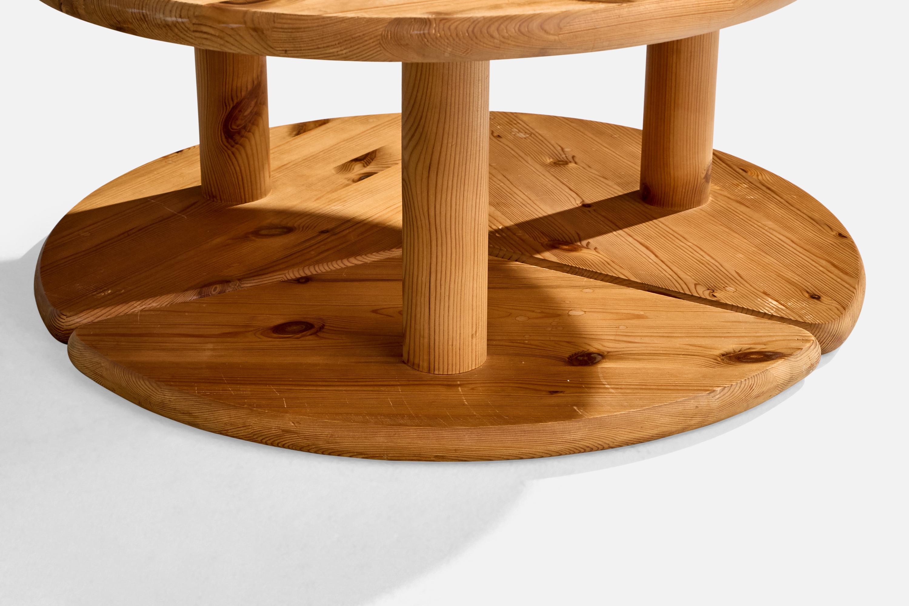 Mesa de centro de diseño danés, pino, Dinamarca, años 70 Danés en venta