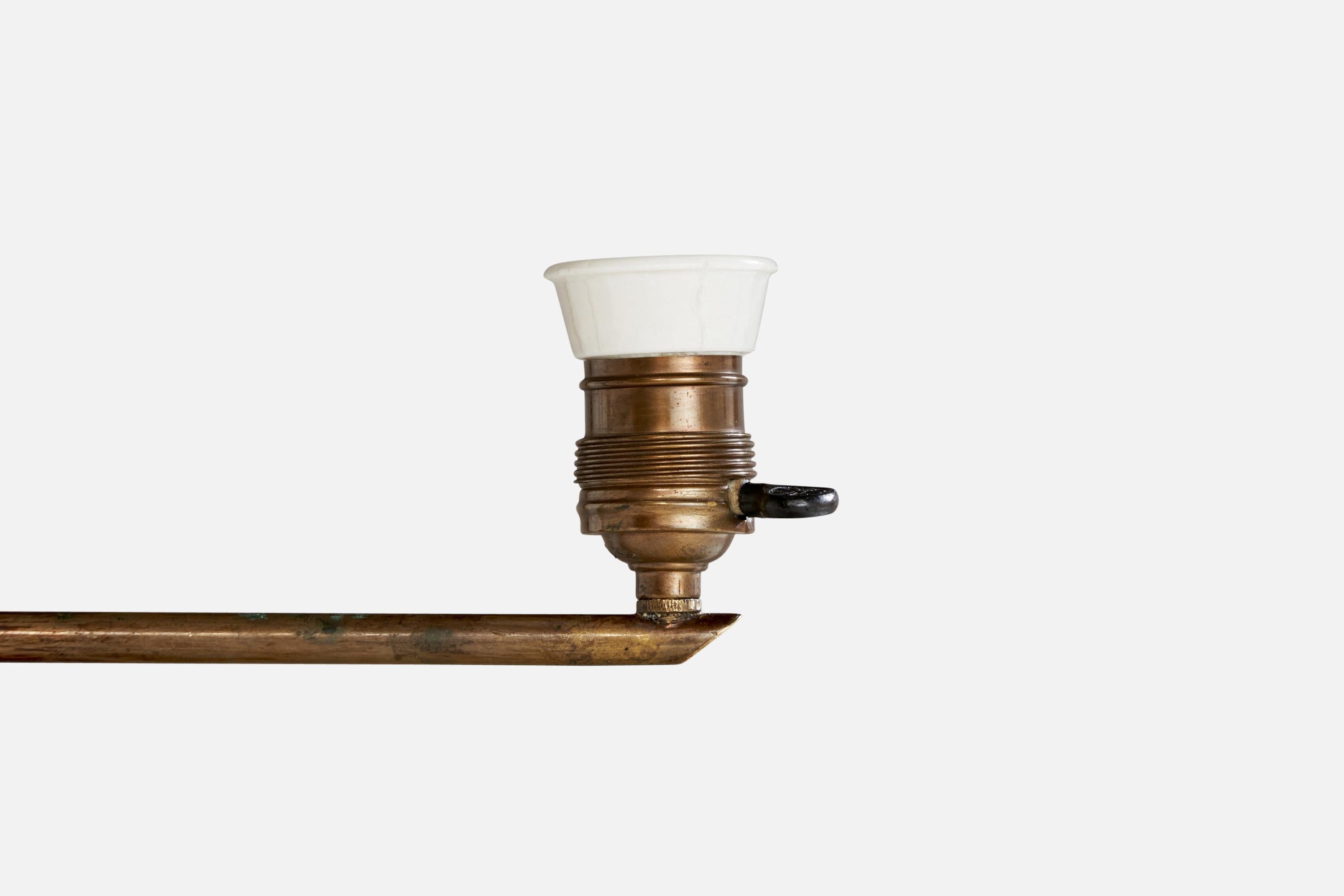 Début du 20ème siècle Lampadaire de designer danois, laiton, tissu, Danemark, années 1920 en vente