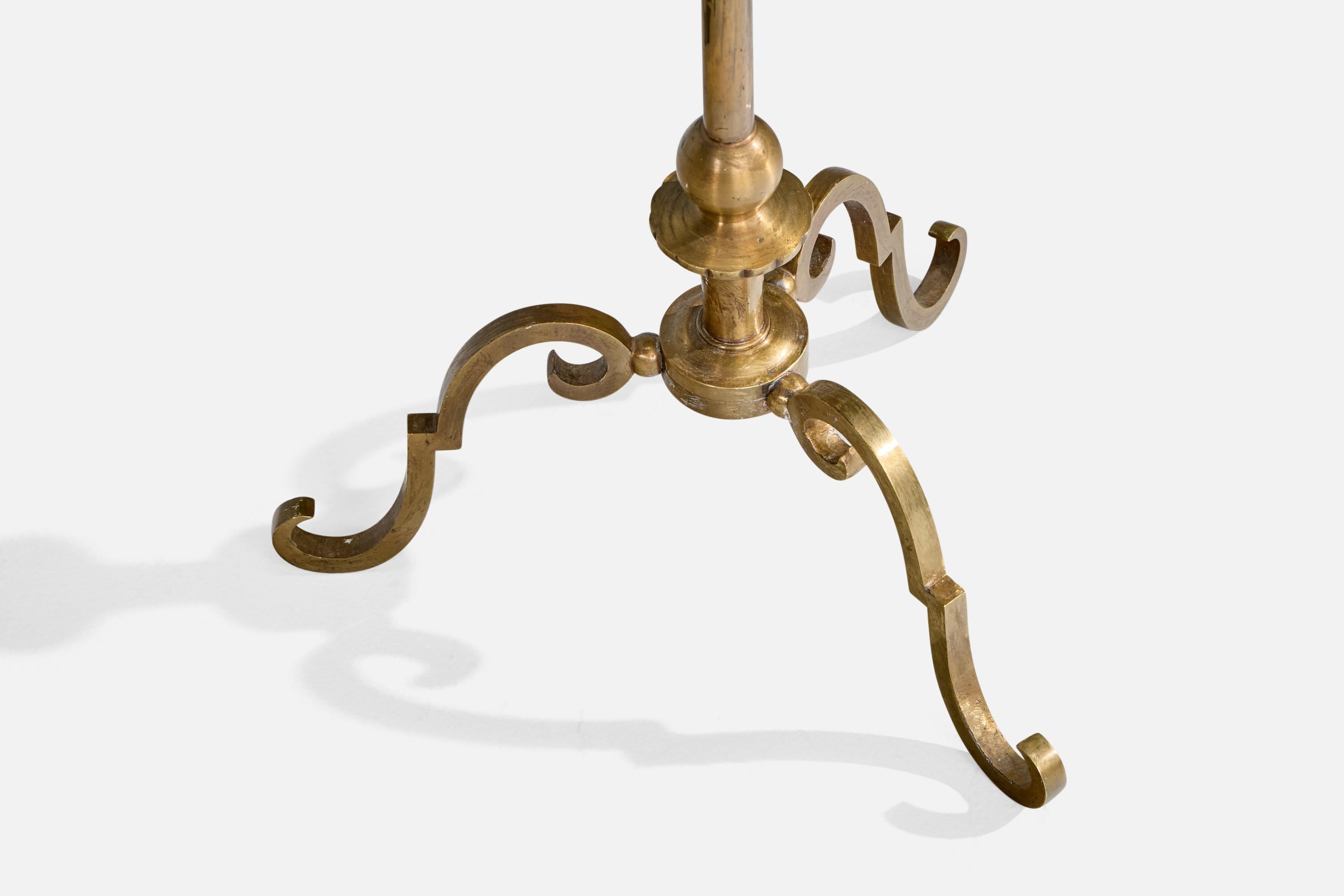 Lampadaire de designer danois, laiton, tissu, Danemark, années 1920 en vente 1
