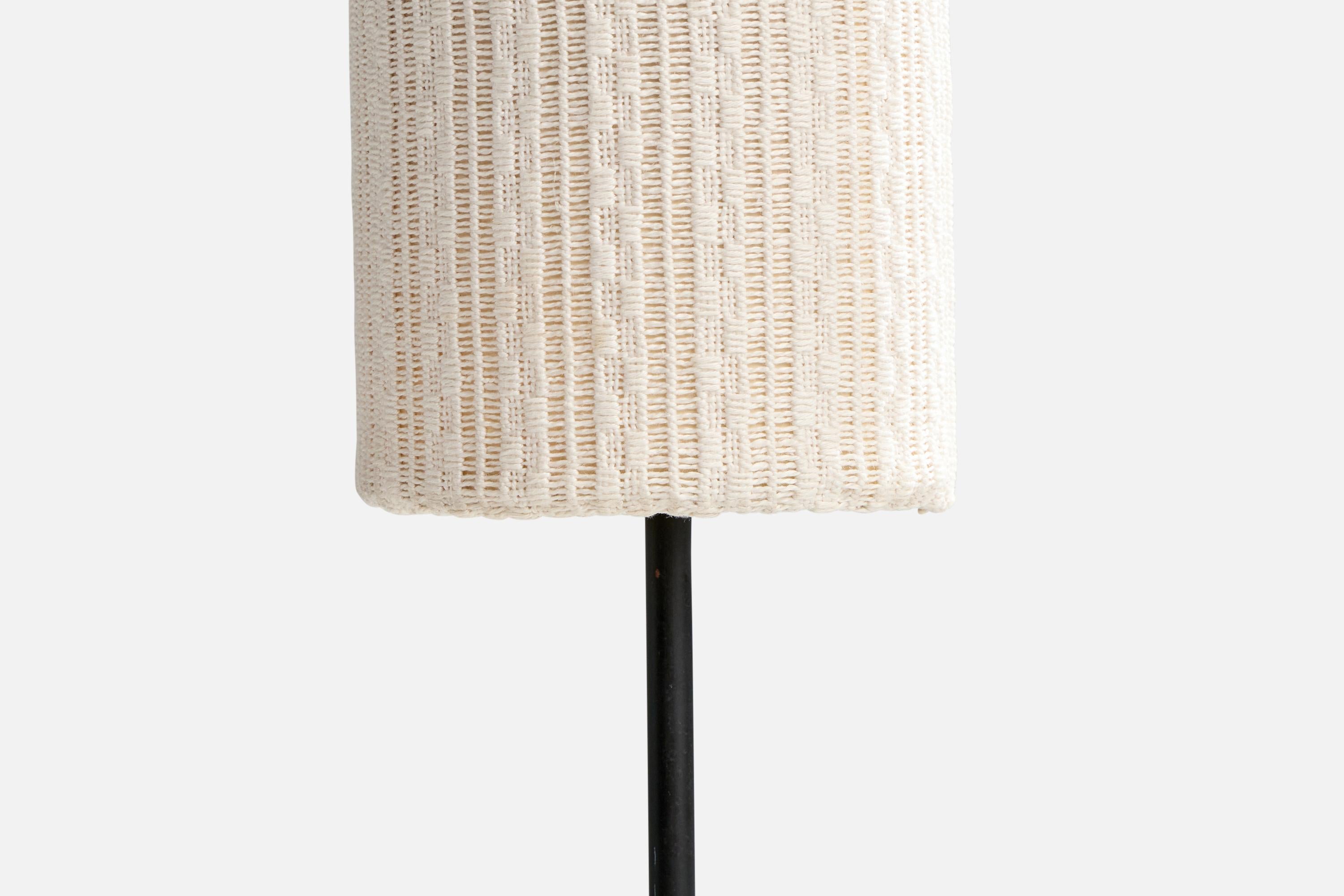 Dänischer Designer, Stehleuchte, Messing, Metall, Stoff, Dänemark, 1960er (Mitte des 20. Jahrhunderts) im Angebot