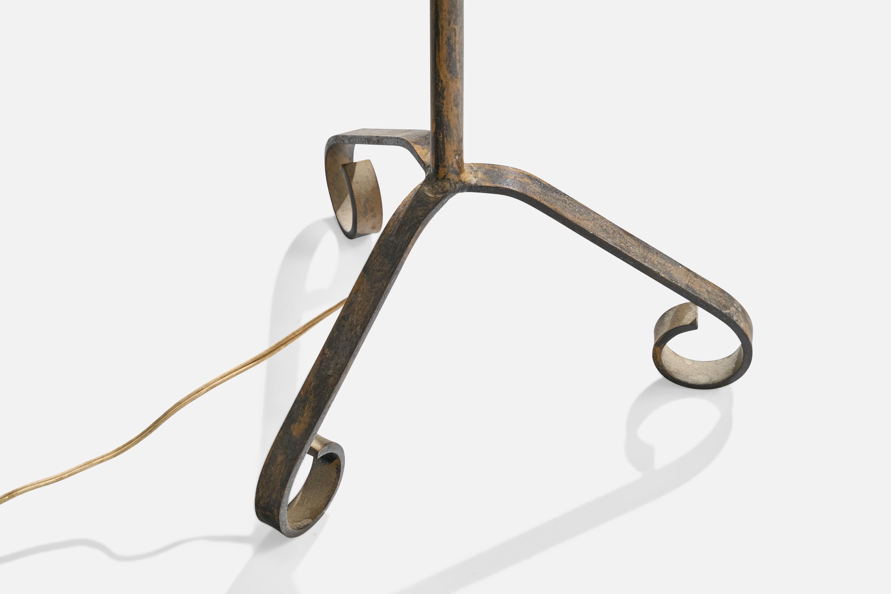 Designer danois, lampadaire, laiton, papier, Danemark, années 1930 en vente 1