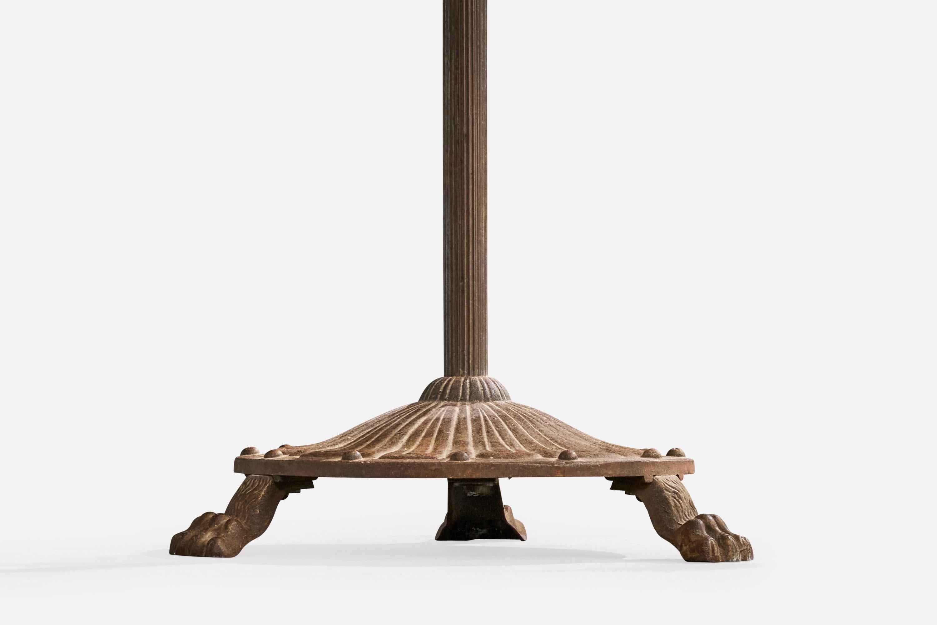 Diseñador danés, lámpara de pie, latón, ratán, Dinamarca, años 1930 en venta 3