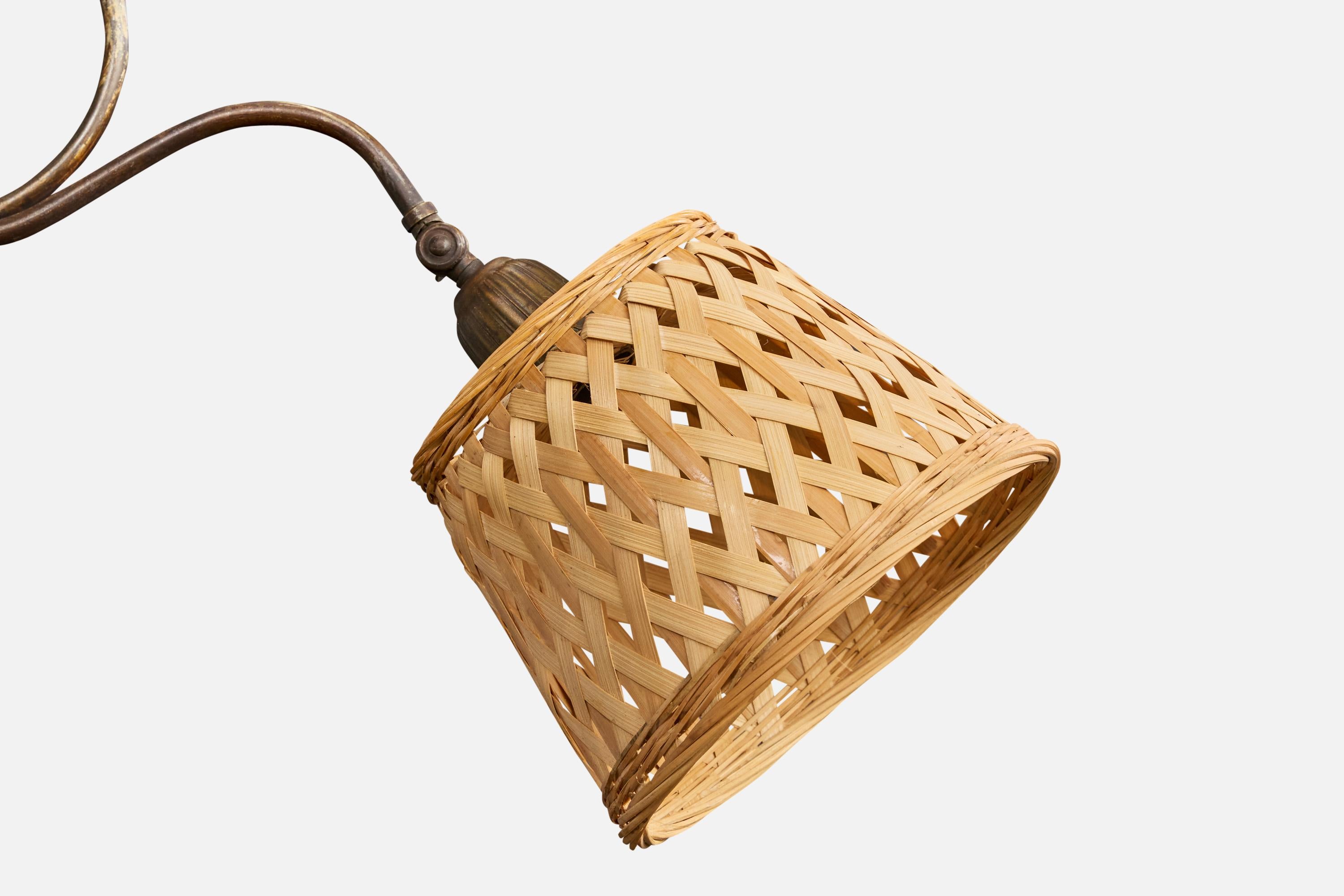 Diseñador danés, lámpara de pie, latón, ratán, Dinamarca, años 1930 Danés en venta